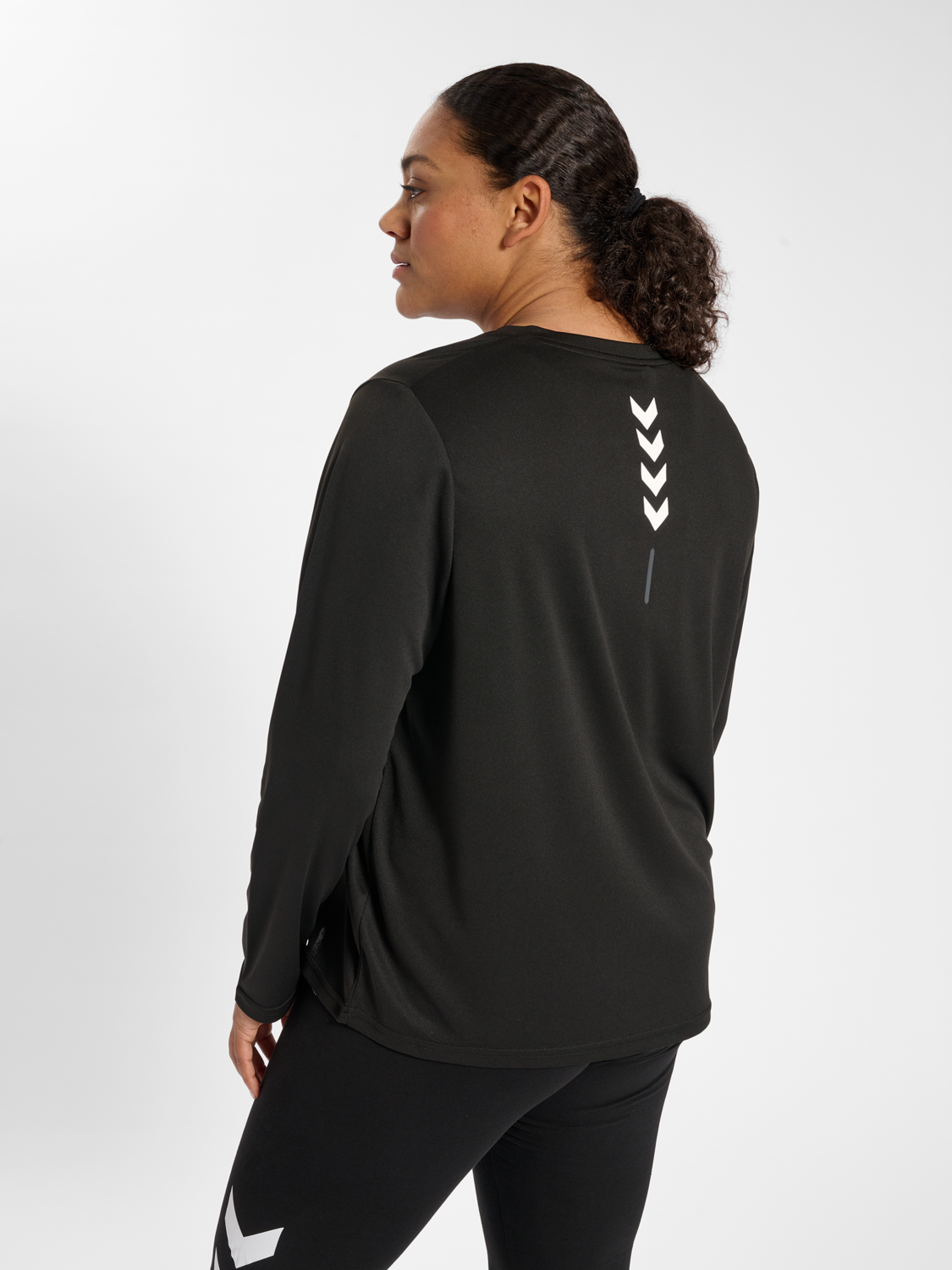 hmlTE CURVY T-SHIRT L/S PLUS