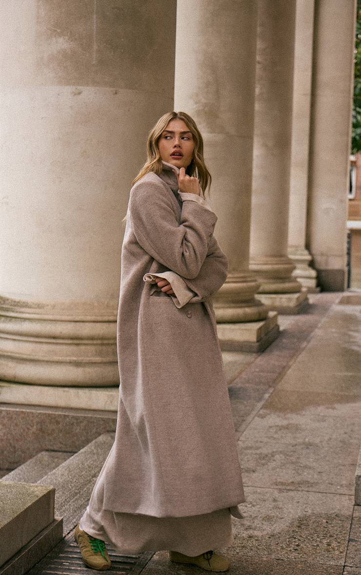 Taupe Manteau Long Structuré En Laine À Double Boutonnage