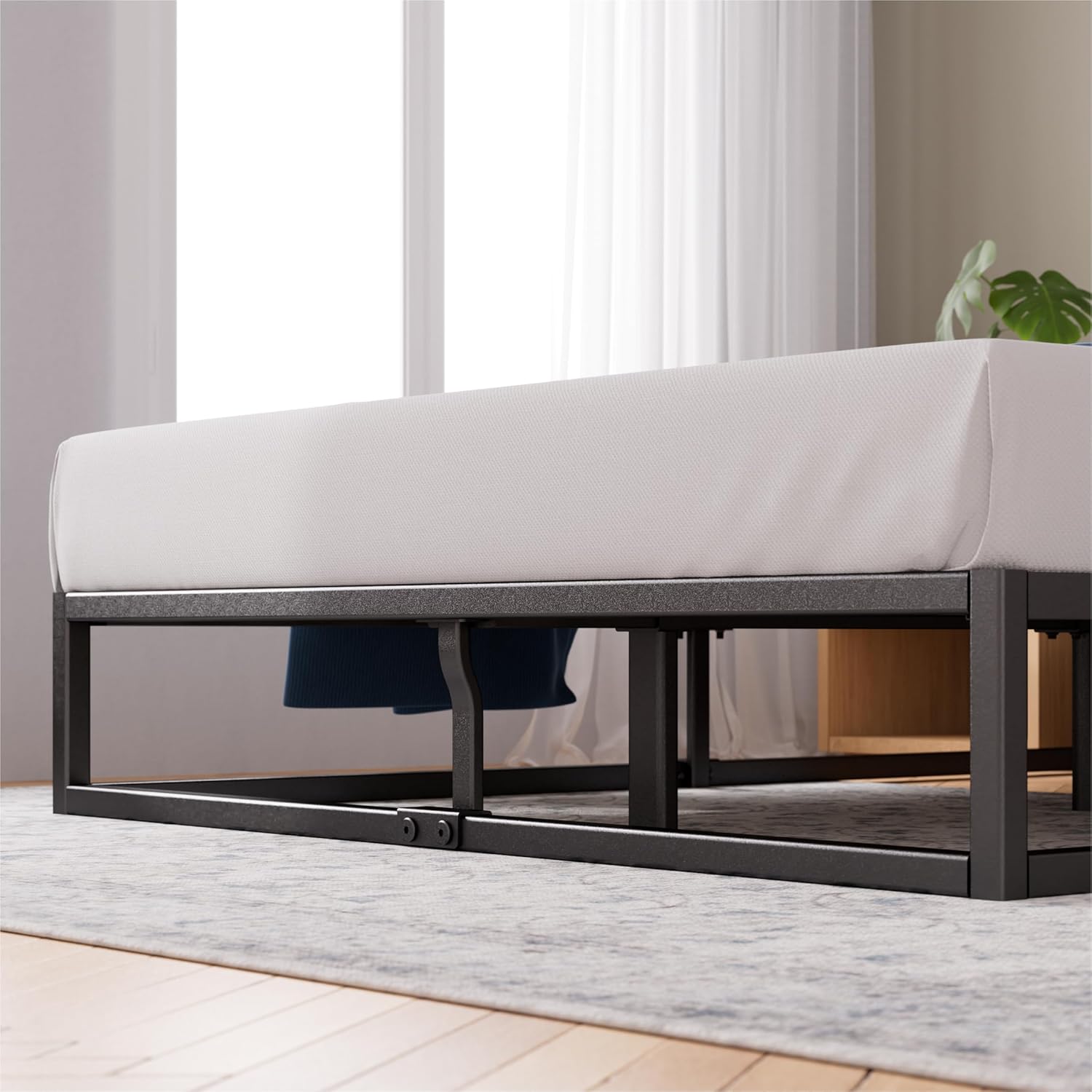 Zinus Joseph Bettgestell 180x200cm - Metallbett 180x200 mit Lattenrost aus Holz - 25 cm Hohe Plattform mit Freiraum Darunter - Kompakte Verpackung & Einfache Montage - Schwarz