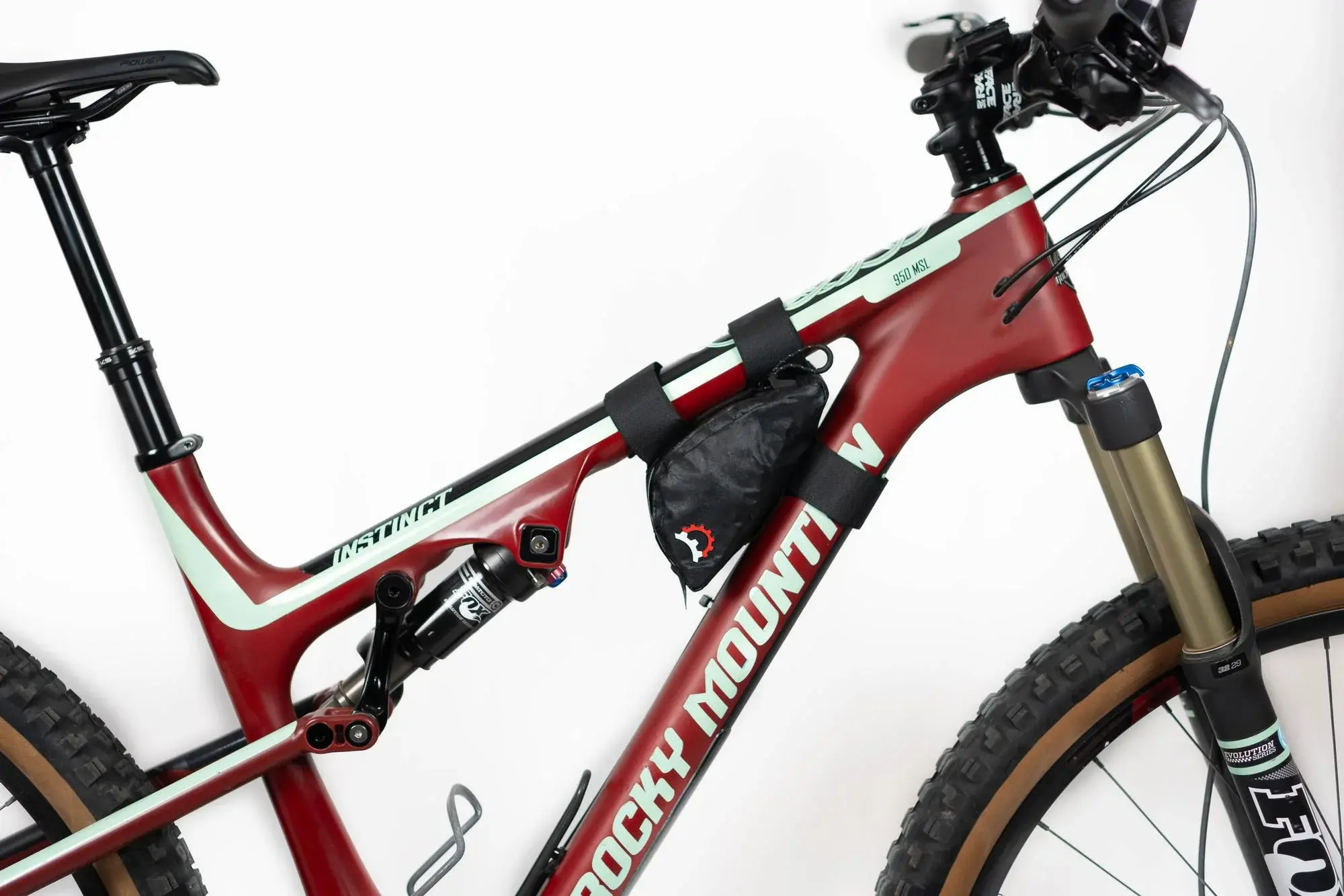 Revelate Designs Cranny Frametas 0.6L Zwart