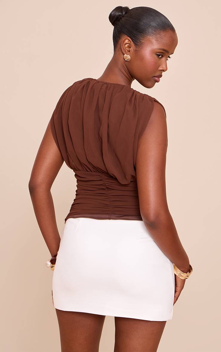 Chocolat Haut En Mousseline À Décolleté Plongeant Et Buste Froncé