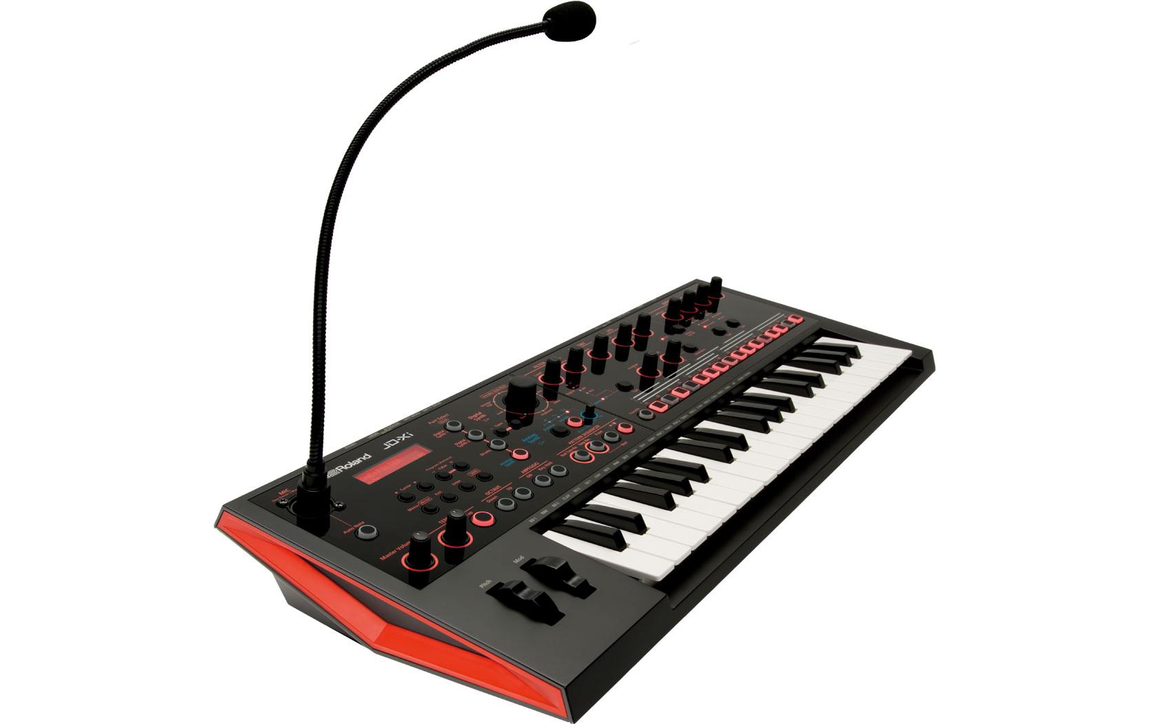 Synthesizer JD-Xi<br>Interaktiver analog-digitaler Crossover-Synthesizer