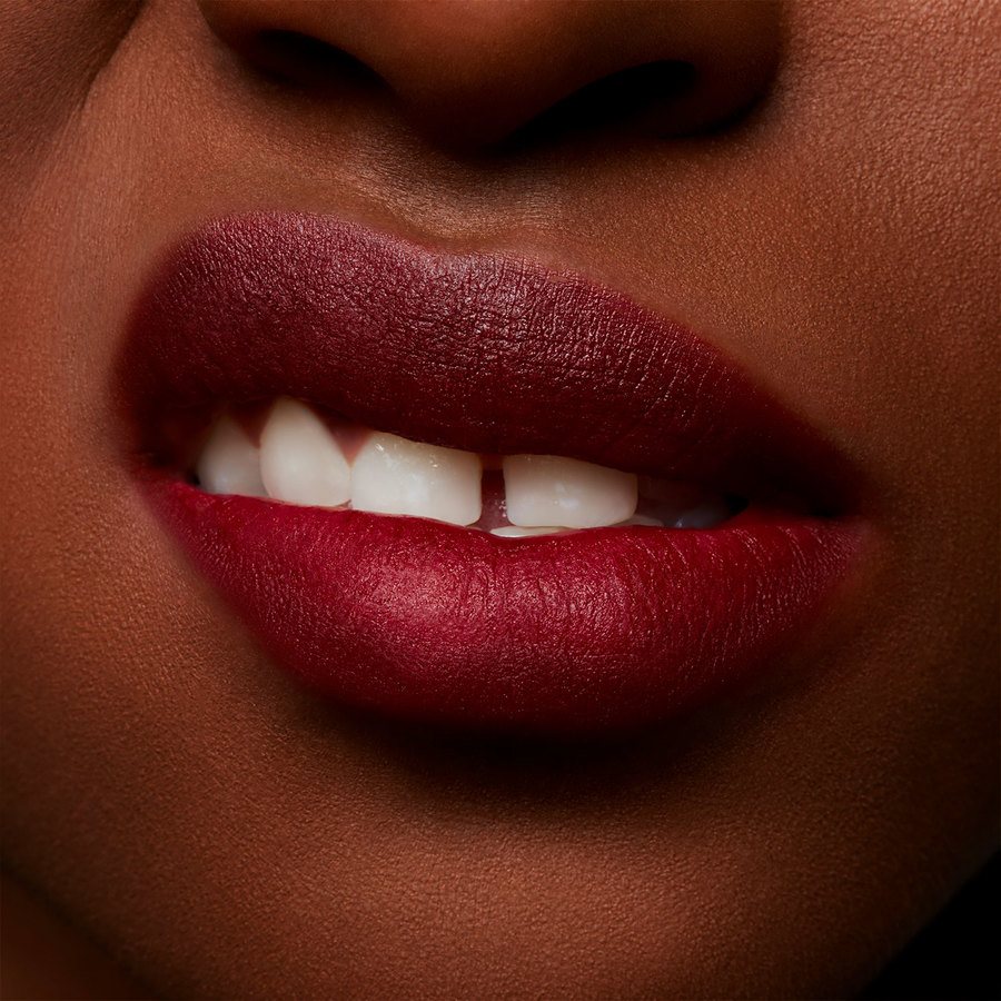 MAC Powder Kiss Liquid Lipcolour 12 Make Love To The Camera 5ml