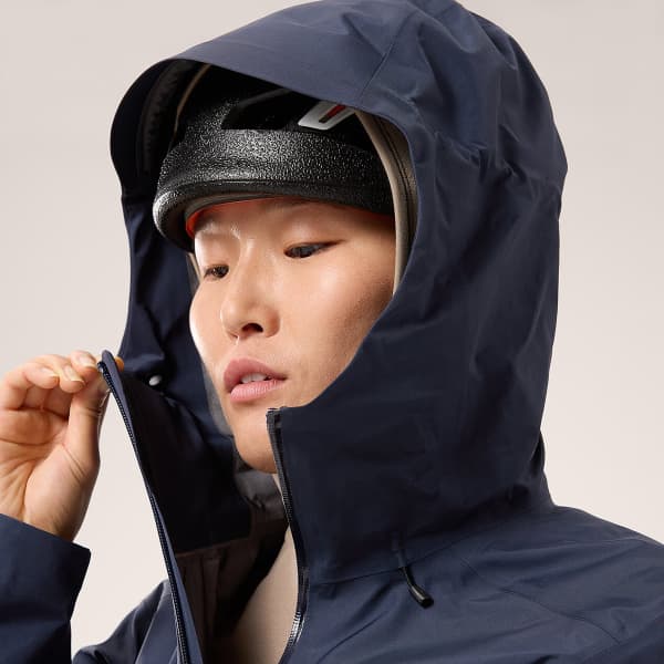 Veste randonnée ARC'TERYX BETA LT JACKET W BLACK SAPPHIRE BLACK SAPPHIRE