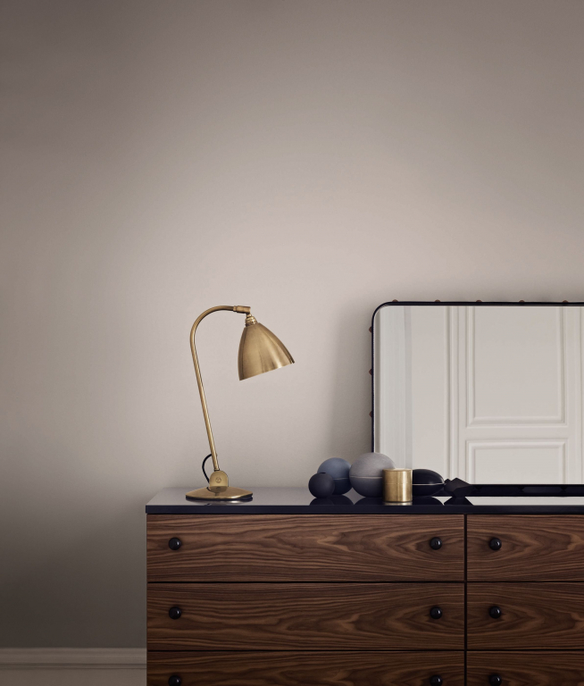 Gubi Bestlite BL2 bureaulamp messing/grijs