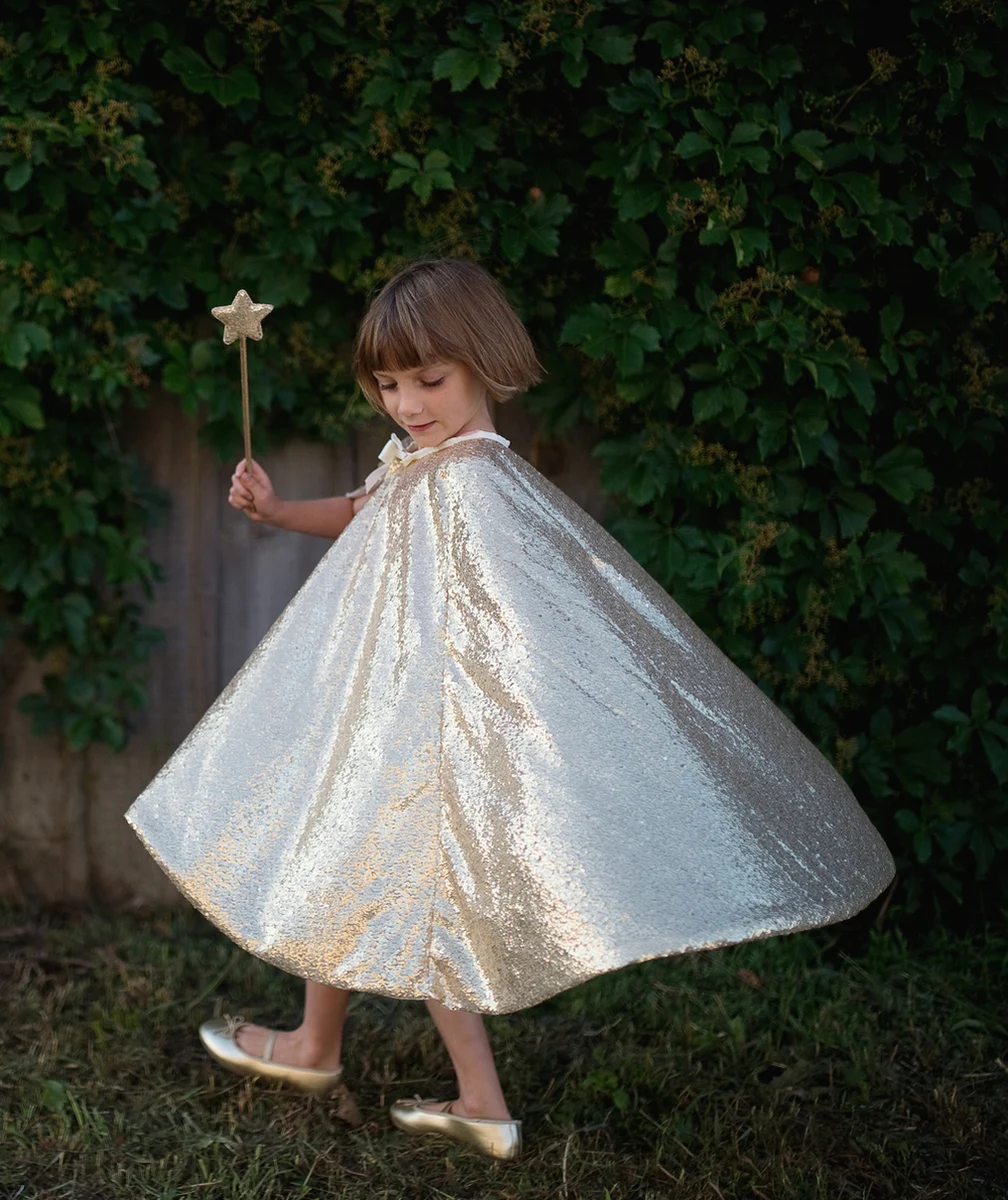GREAT PRETENDERSDÉGUISEMENT CAPE AVEC SEQUINS COULEUR DORÉE FILLE