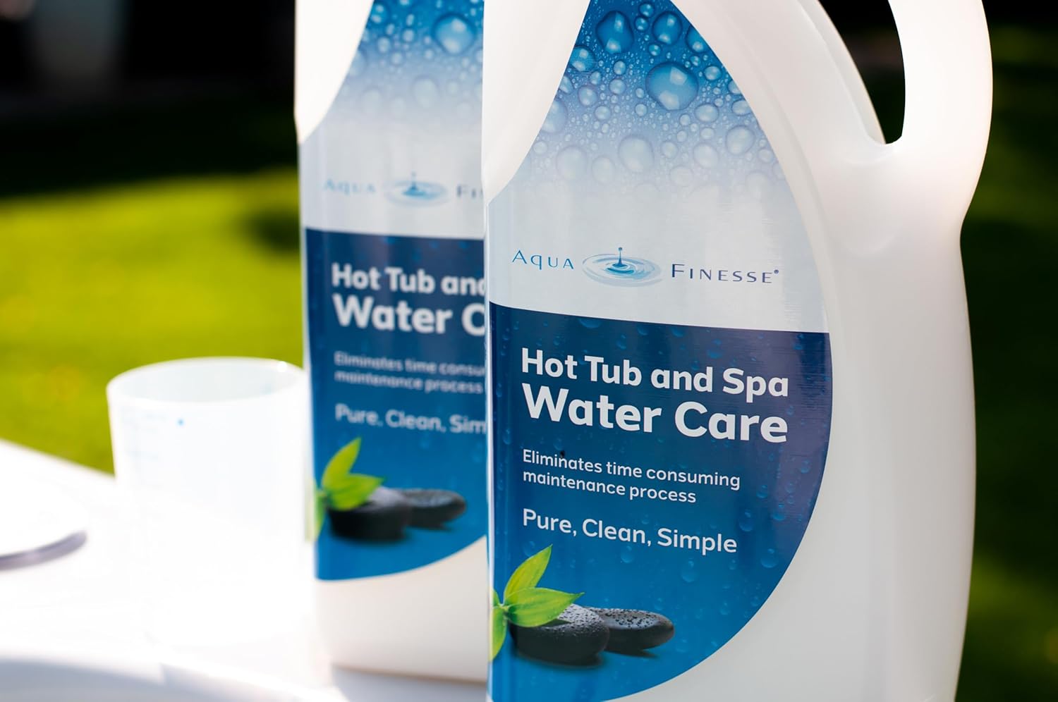 Aquafinesse & Chlorgranulat | Whirlpool Spa umweltfreundliche hautfreundliche Wasseraufbereitung