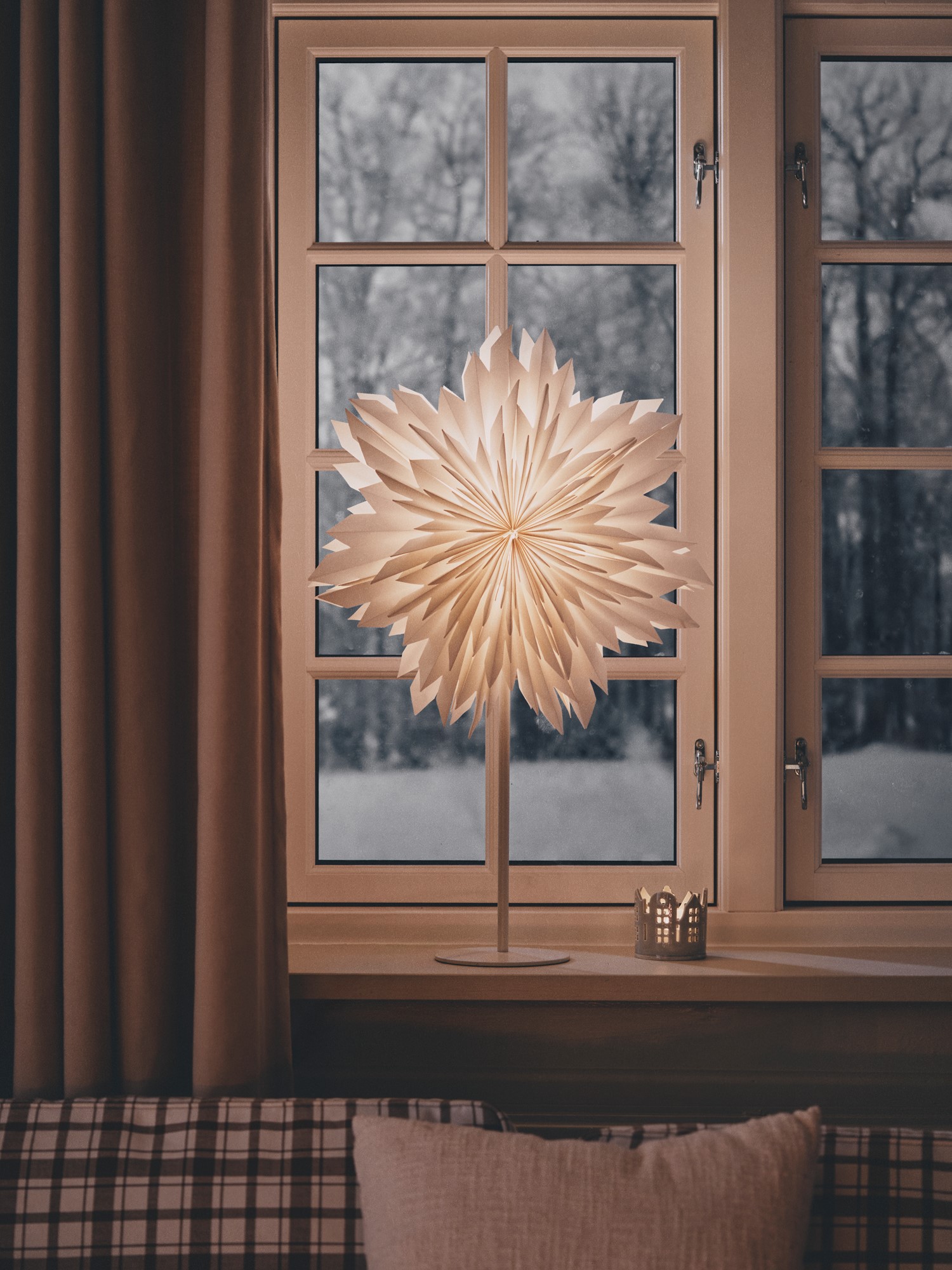 Snefnuglampe | Papir/metal. Ø40 x 62 cm. | White