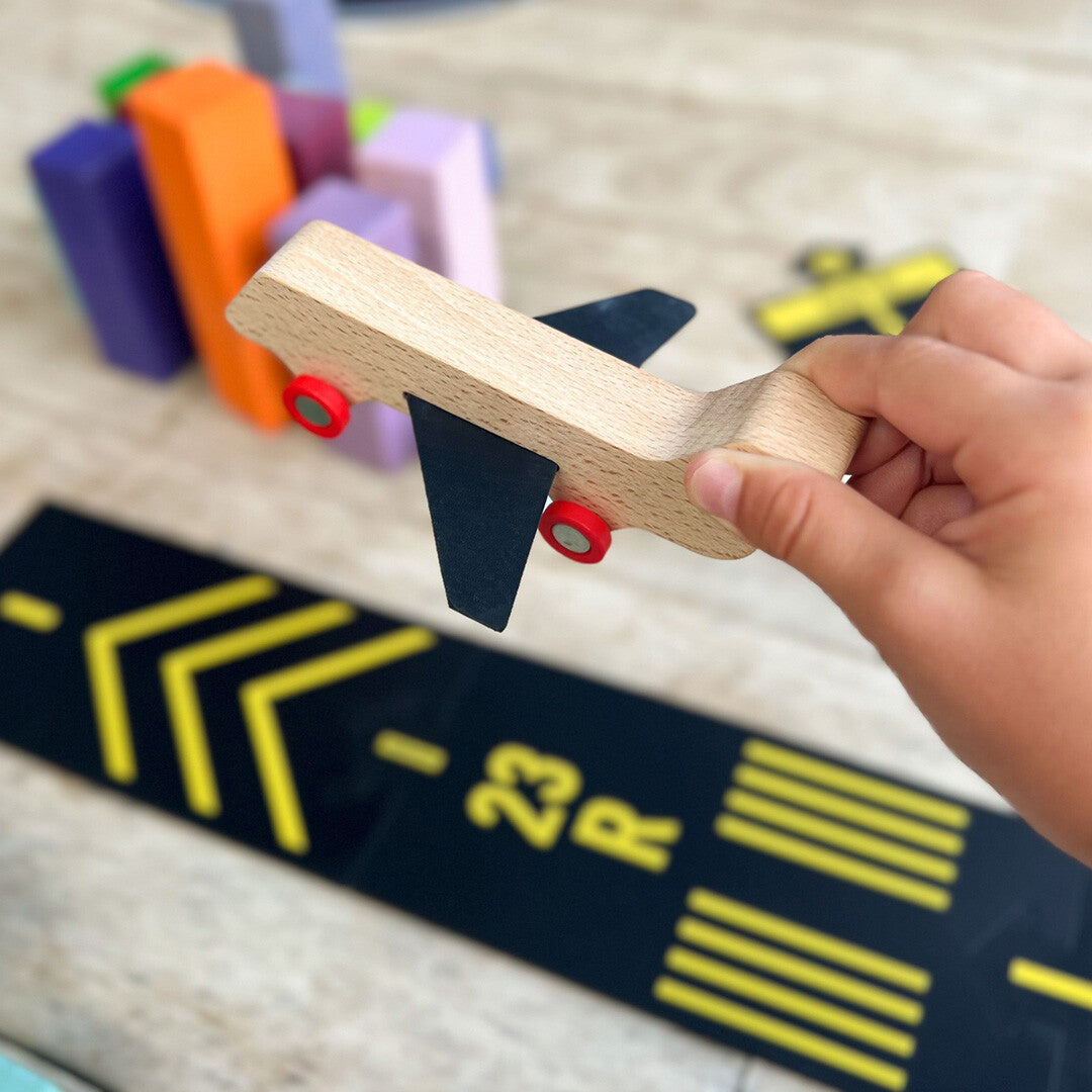 Waytoplay runway vliegveld met vliegtuig