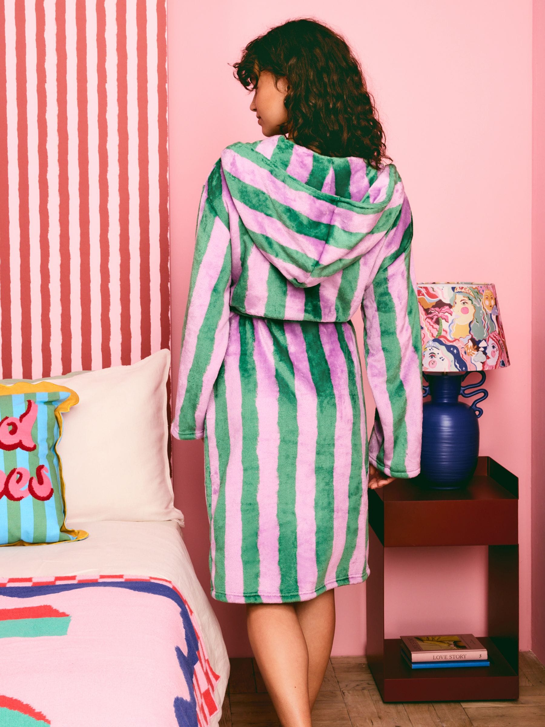 Eleanor Bowmer Green/Purple Coffee Club Fleece Robe