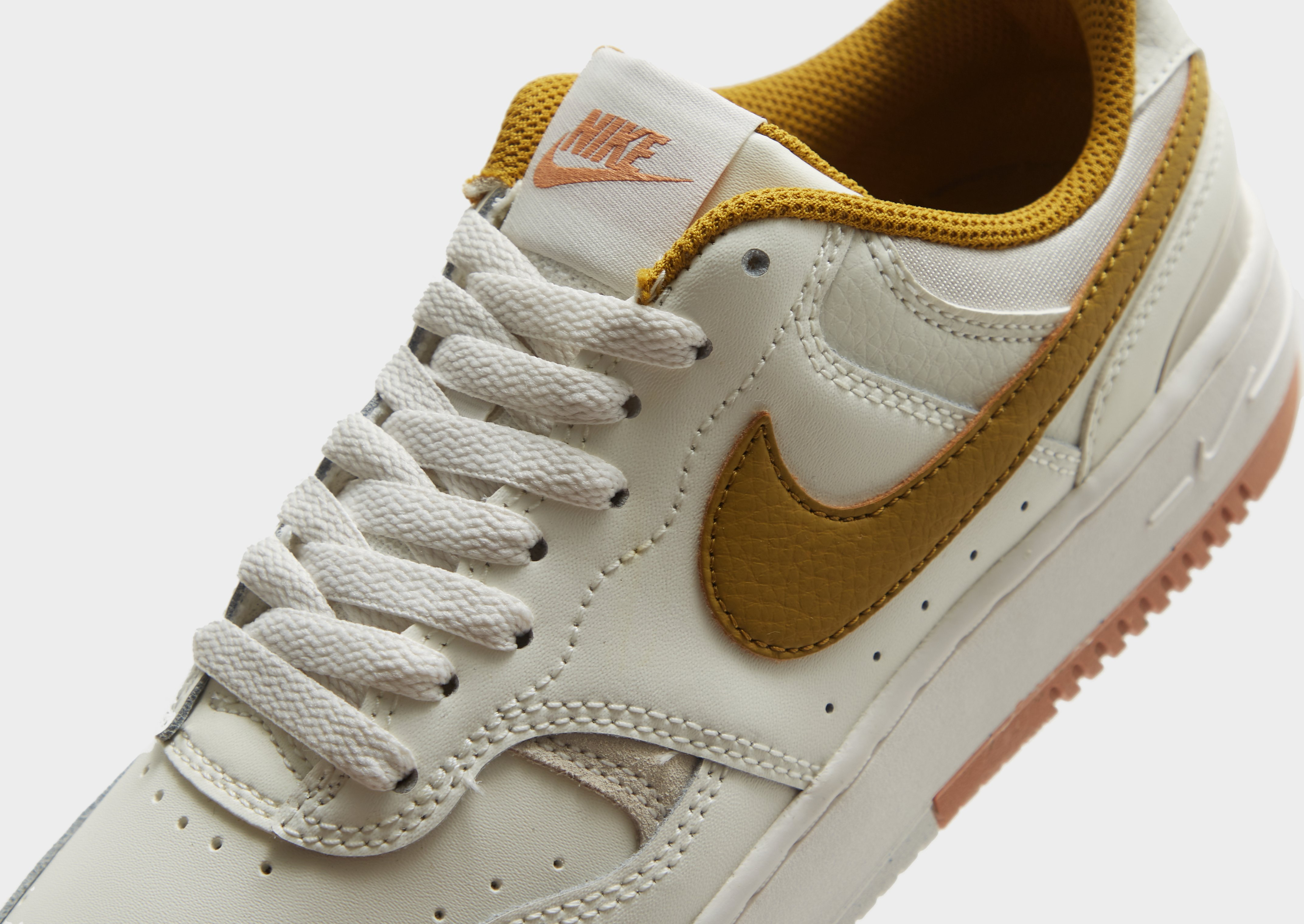 Nike Gamma Force Femme