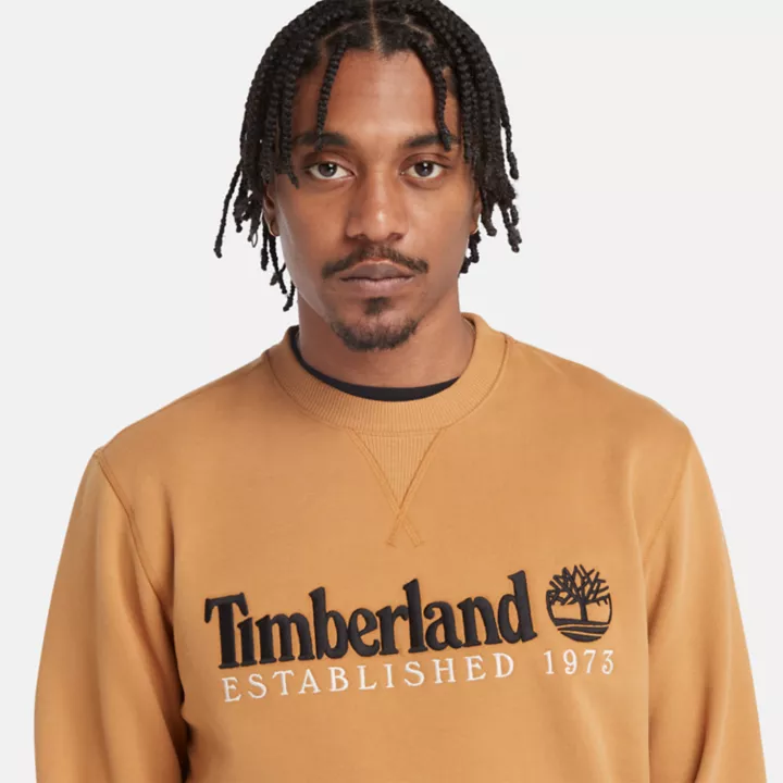 Moletom masculino amarelo com gola redonda e logo 
