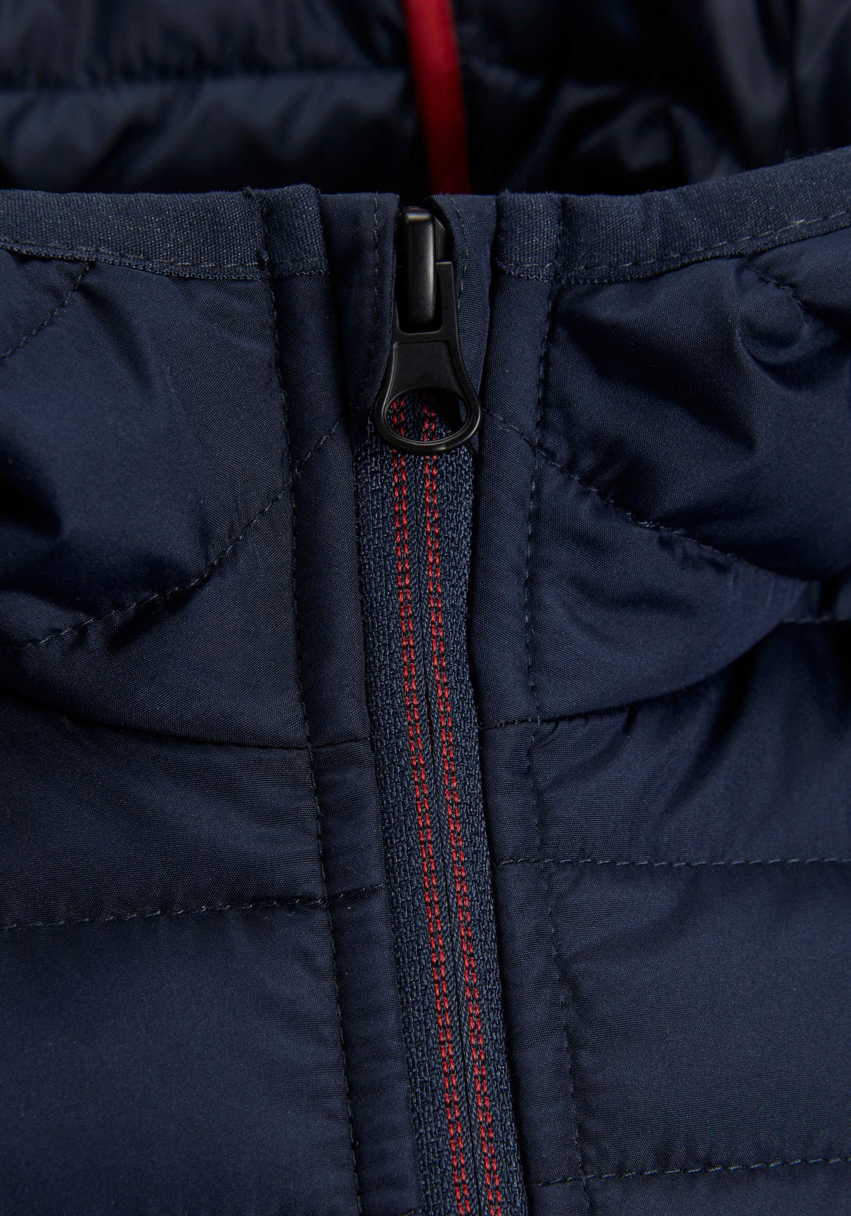 Jack & Jones Junior Steppjacke »JJEMULTI wärmt, winddicht, wasserdicht, gesteppt« mit Kapuze Farbeinsatz, modisch, regular fit, Kapuze