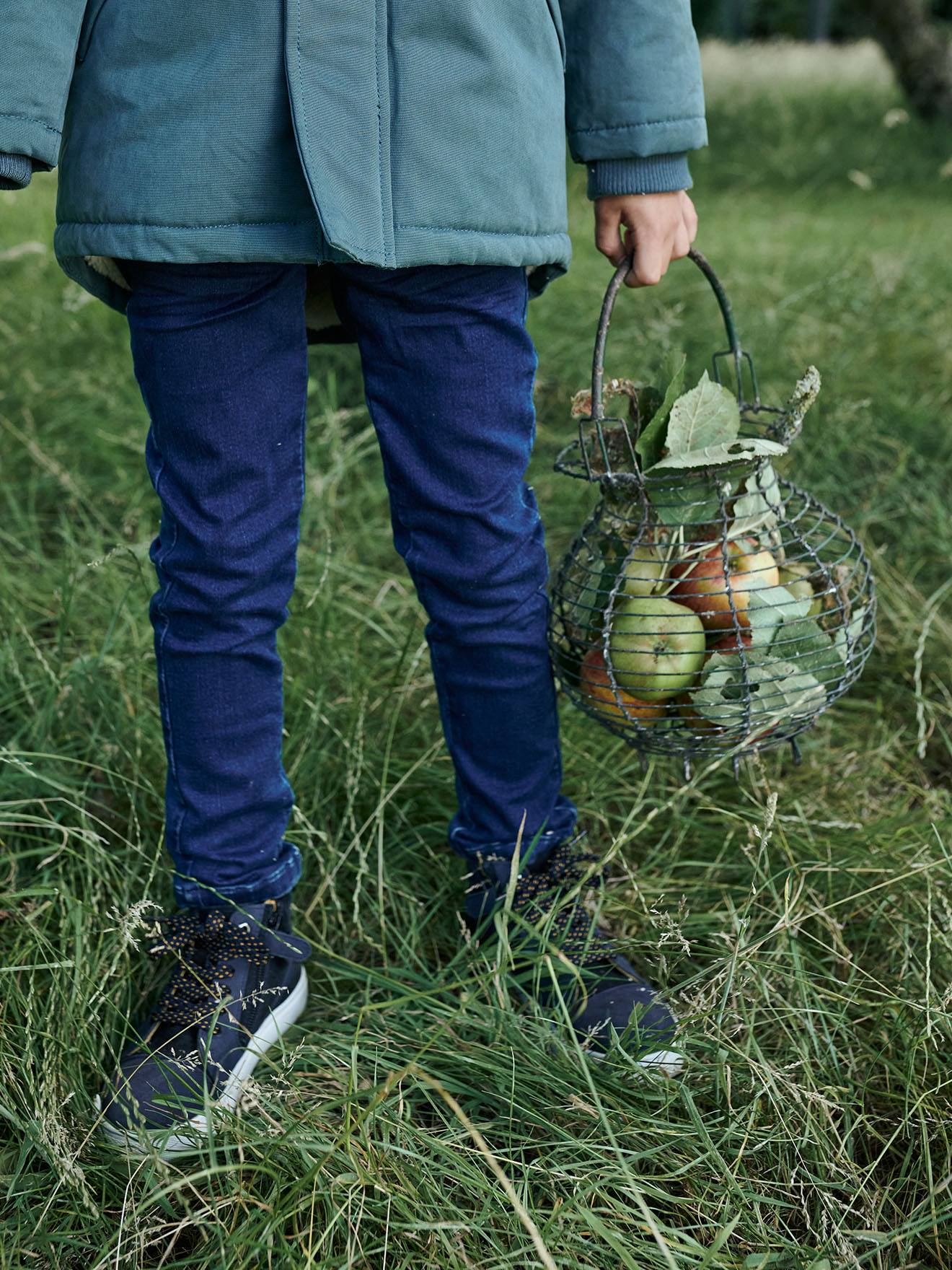 Calças de moletom com efeito jeans, corte justo e fáceis de vestir, para meninos, cor azul-escura lisa.