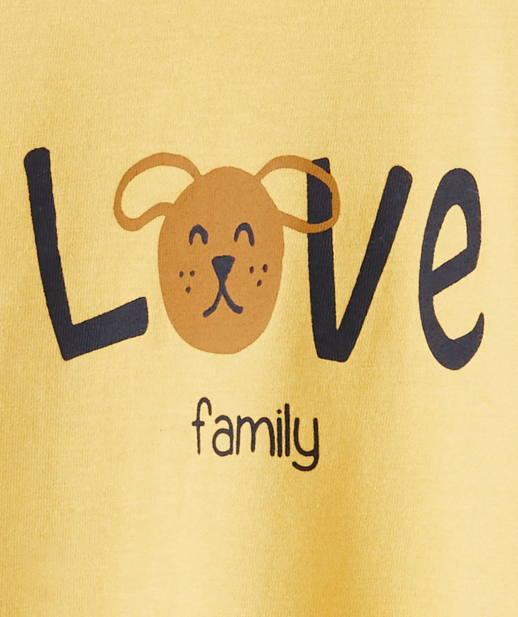 T-SHIRT BÉBÉ GARÇON EN COTON BIO JAUNE AVEC MESSAGE LOVE