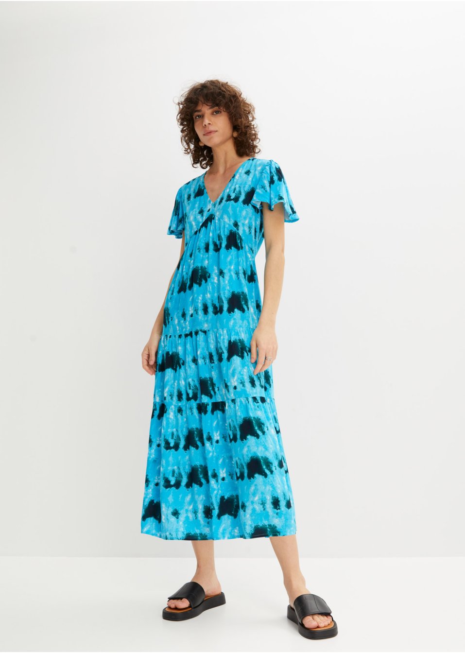 Robe midi avec manches papillon, volants et poches