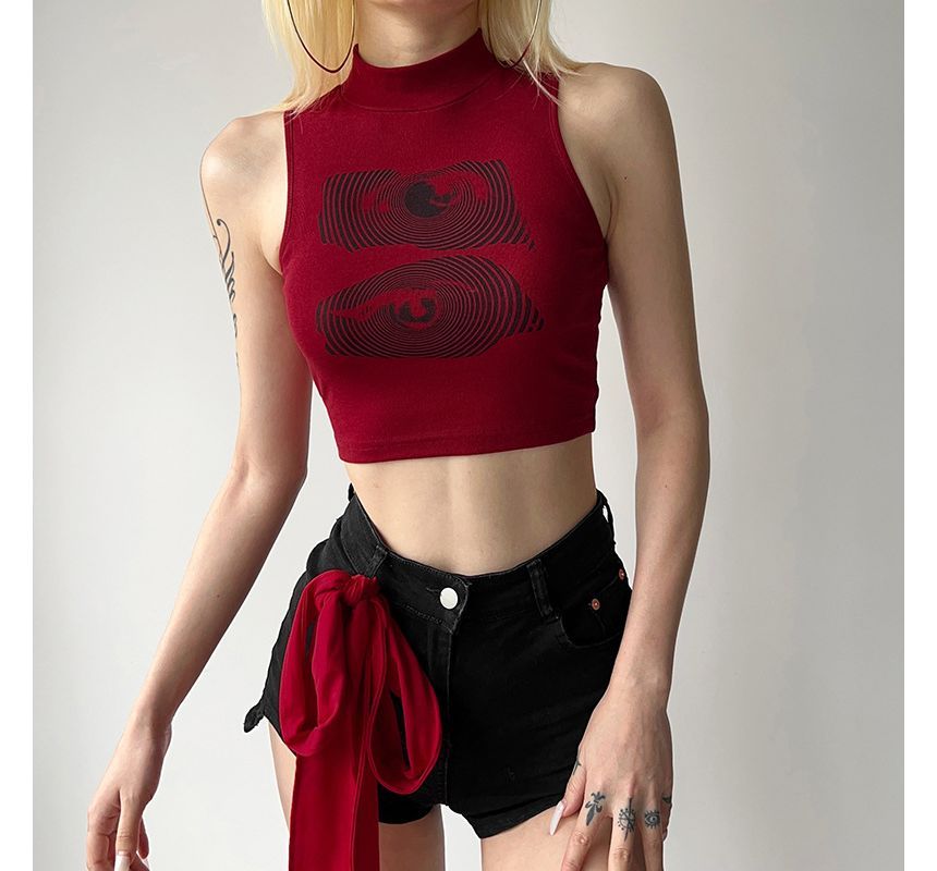 Sugarcoat - Crop tanktop met nephals en print
