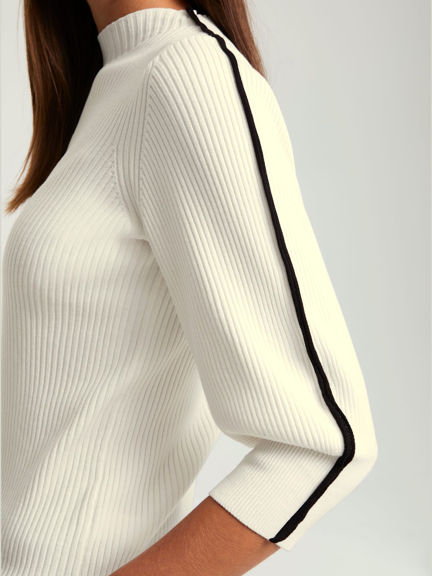 Pull tricot côtelé indéformable