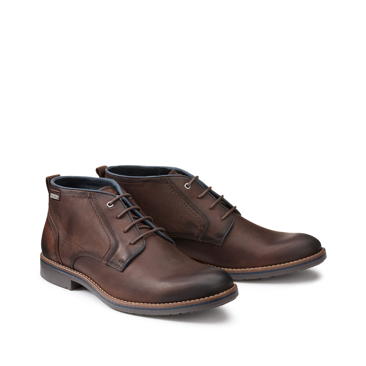 PIKOLINOS<br>Botines em couro Leon