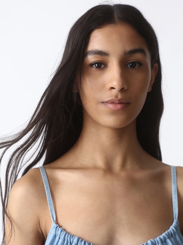 Vestido fluido com alças finas - Azul Índigo Claro