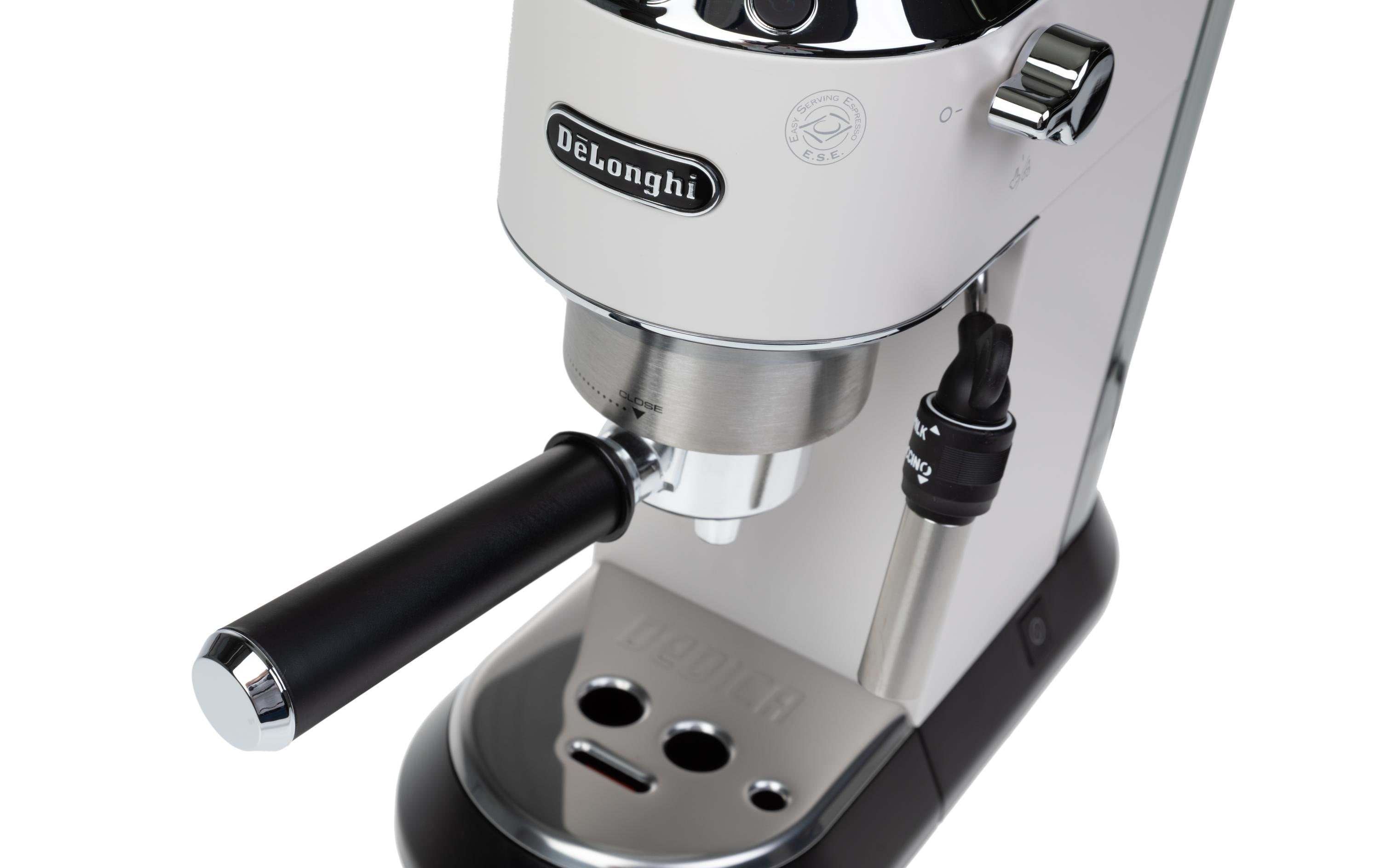Siebträgermaschine Dedica EC 685.W Weiss<br>Kompakte Kaffeemaschine im Metallic-Look mit Siebträger