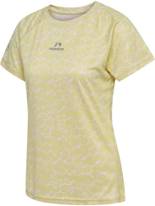 Dopa Graphic T-shirt Women