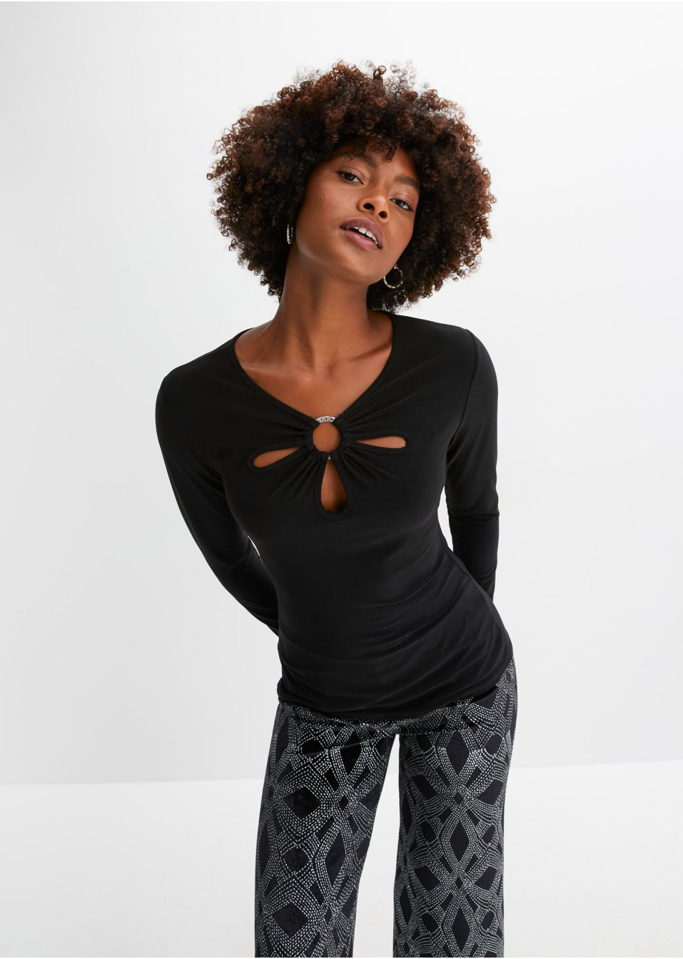 T-shirt manches longues avec découpes