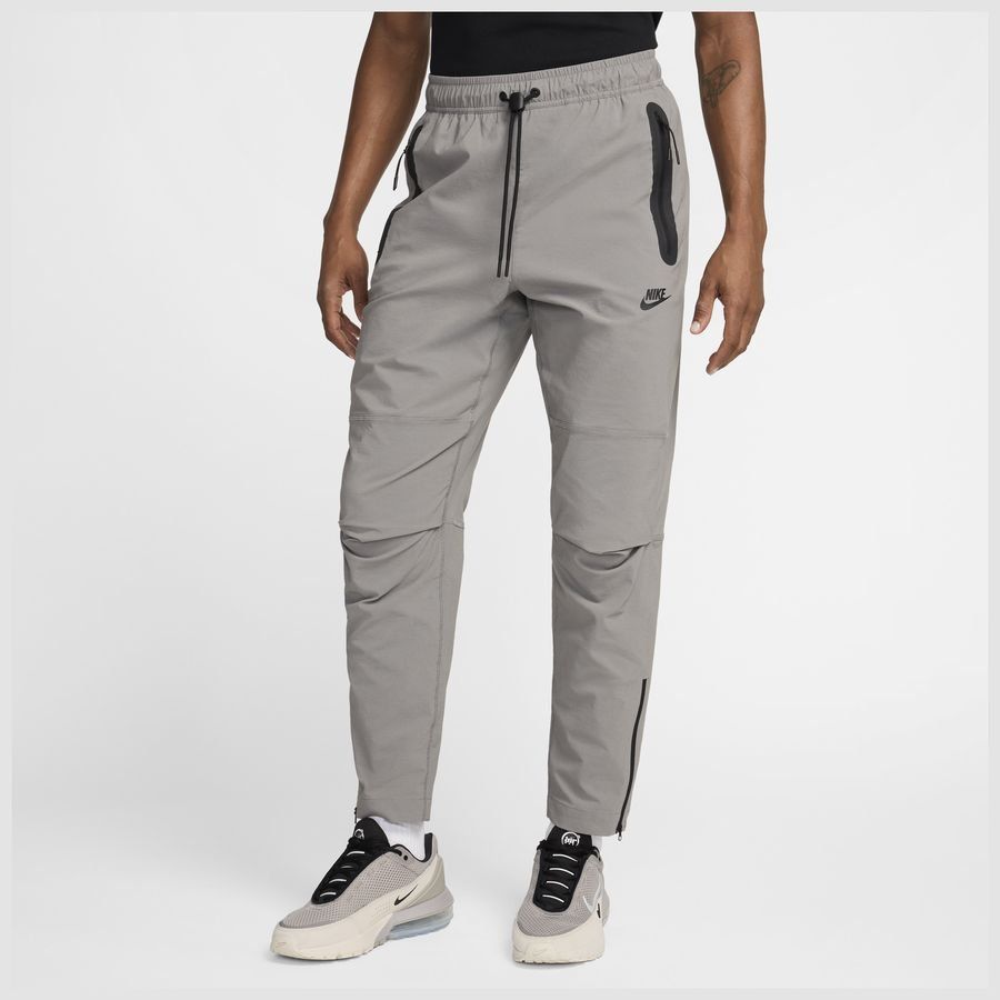 Nike Tech