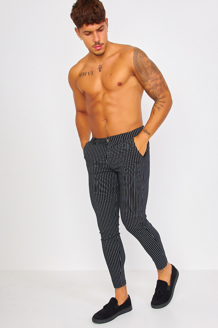 Pantalon chino noir à rayures blanches