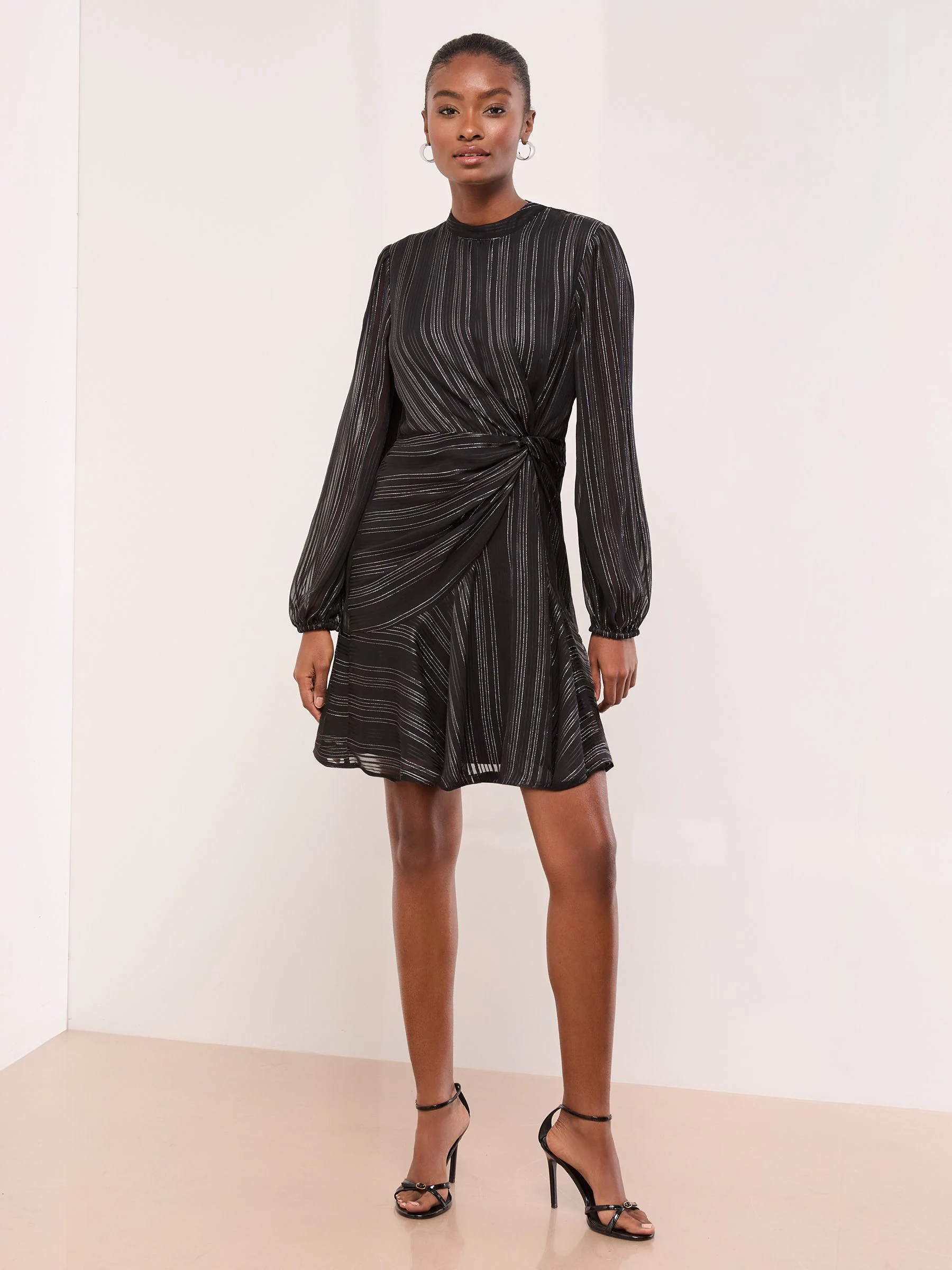 Zwart - Lipsy Sparkle Metallic Ruched Gathered Mini Dress