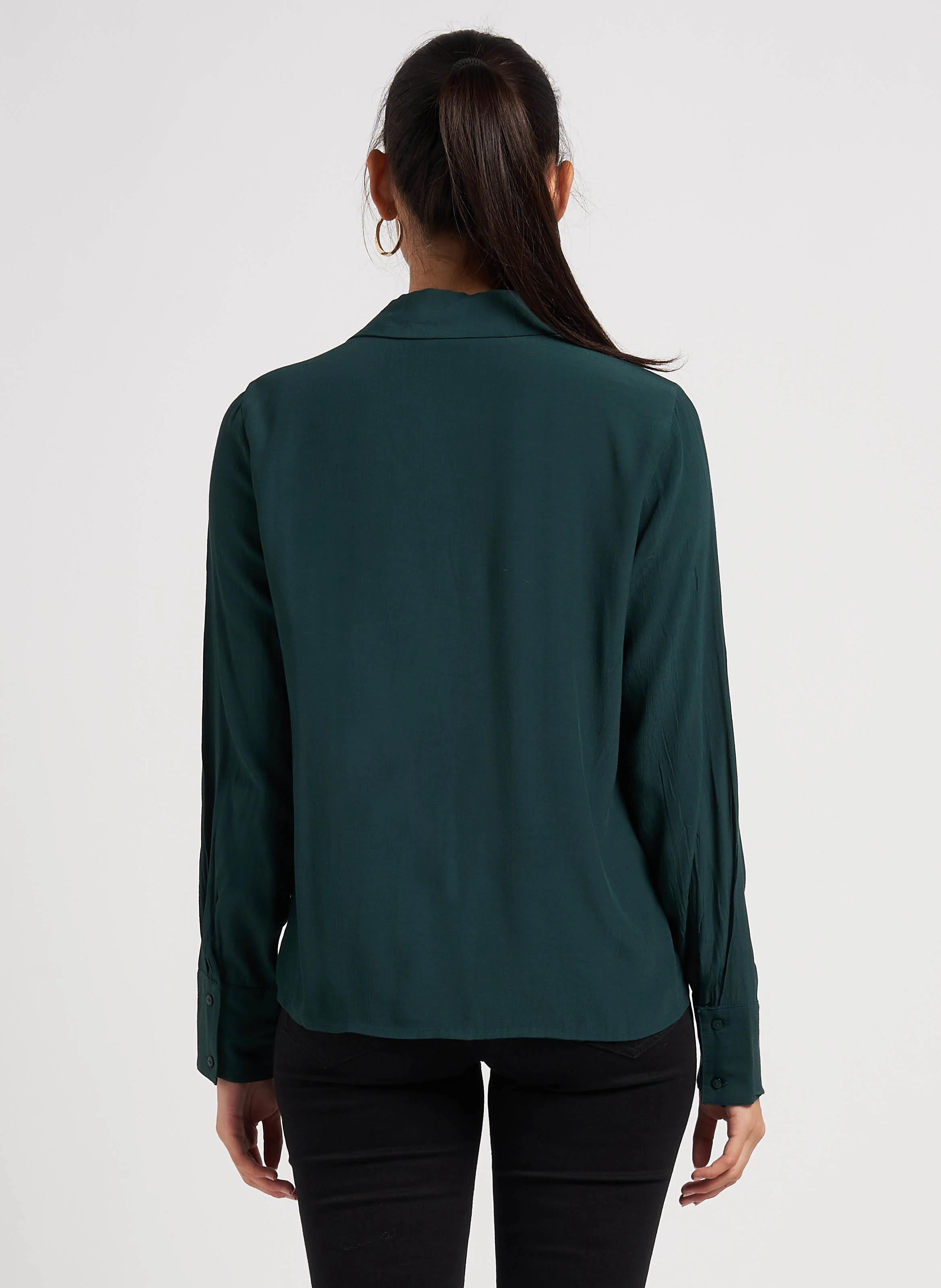 FINI - Chemise droite à encolure classique | Vert