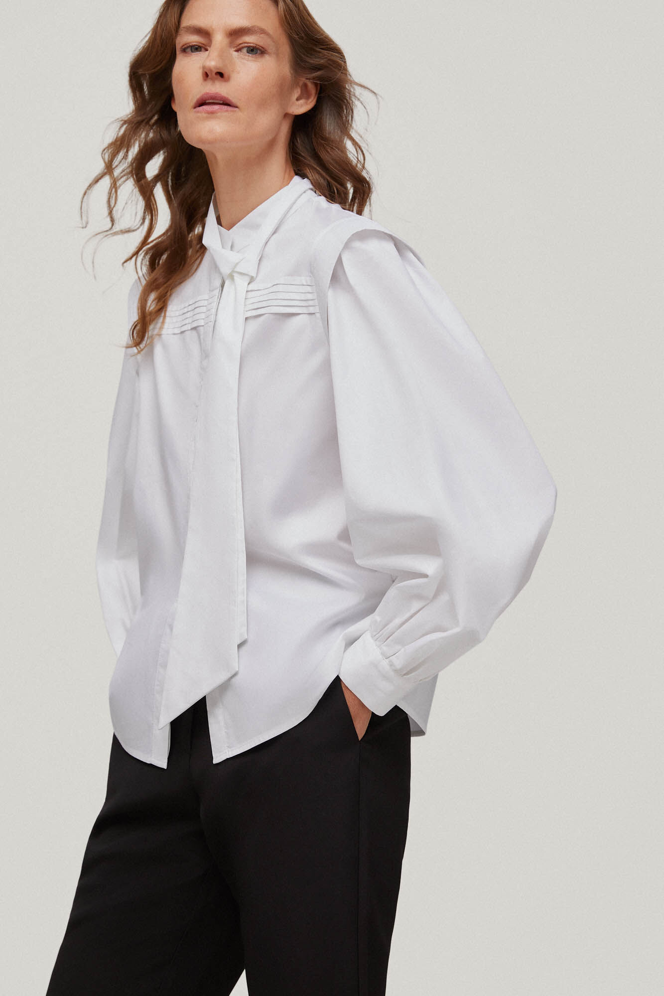 Blusa de popeline com laço - Branca