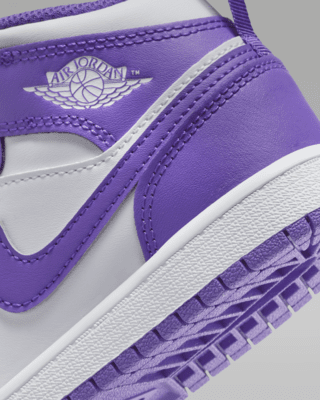 Jordan 1 Mid Younger Kids' Shoes