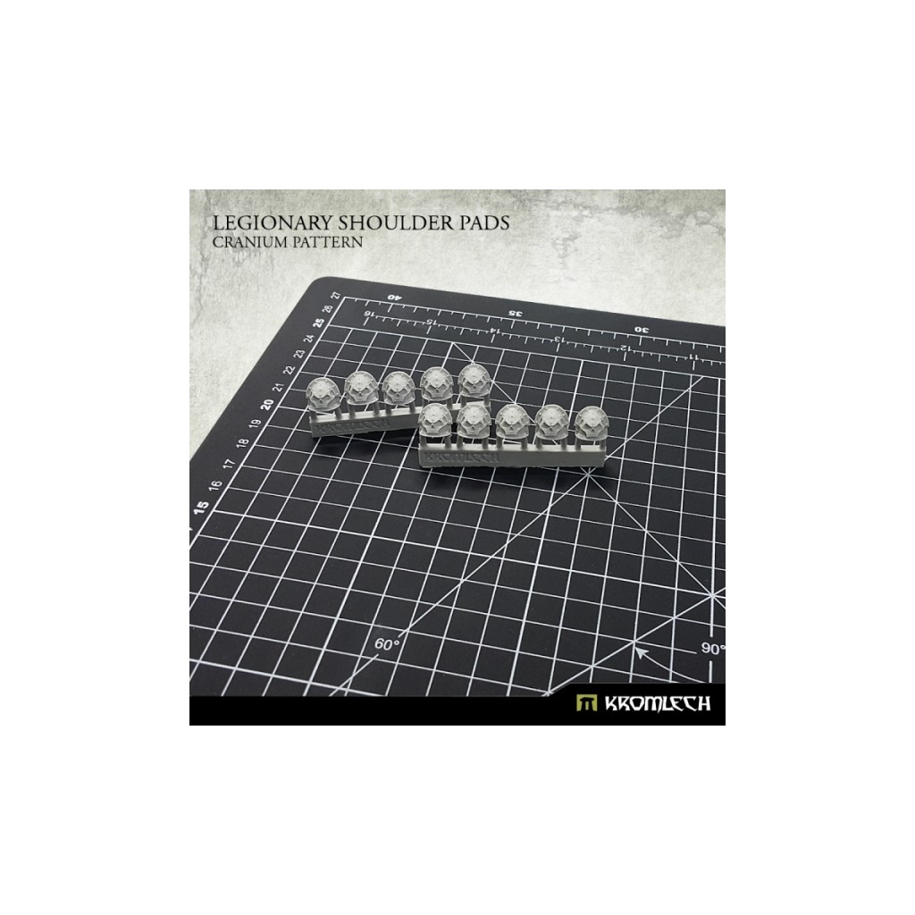 Legionary Shoulder Pads: Cranium Pattern