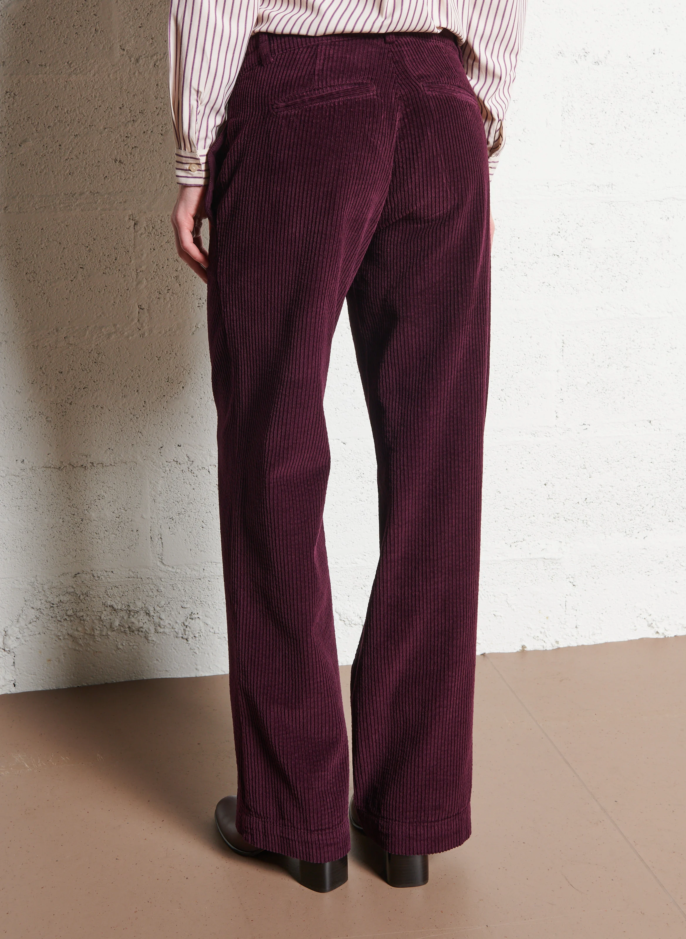 ROBERT - Pantalon droit en velours cotelé | Rouge