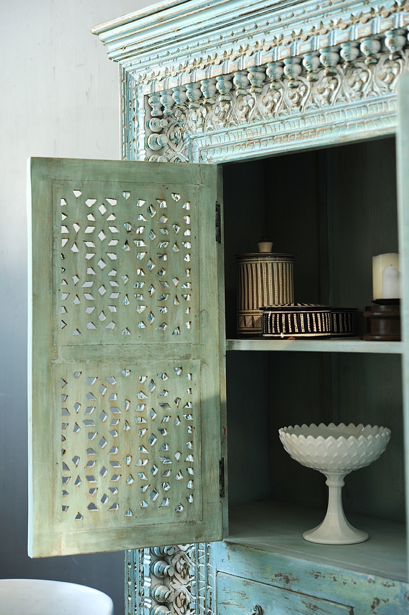 Schrank 'Almirah', blau, H 190 cm, B 115 cm, L 41 cm von fischer's lagerhaus