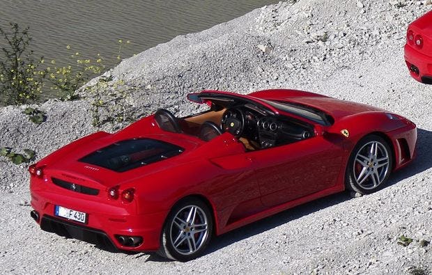 Ferrari F430 Spider fahren in Lübeck als Geschenk
