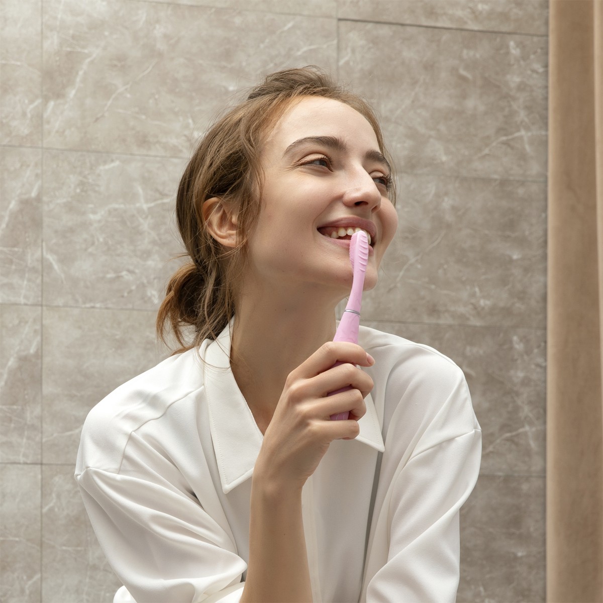 Brosse à dents électrique & masques actifs lissants - 2 produits