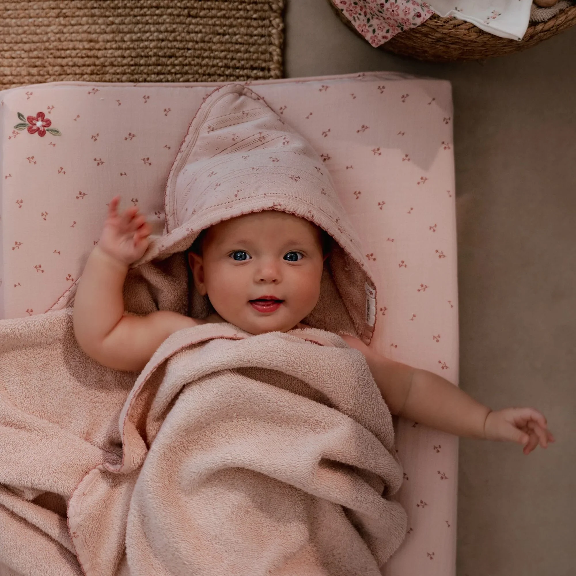 Aankleedkussenhoes Roze kopen? | Little Dutch
