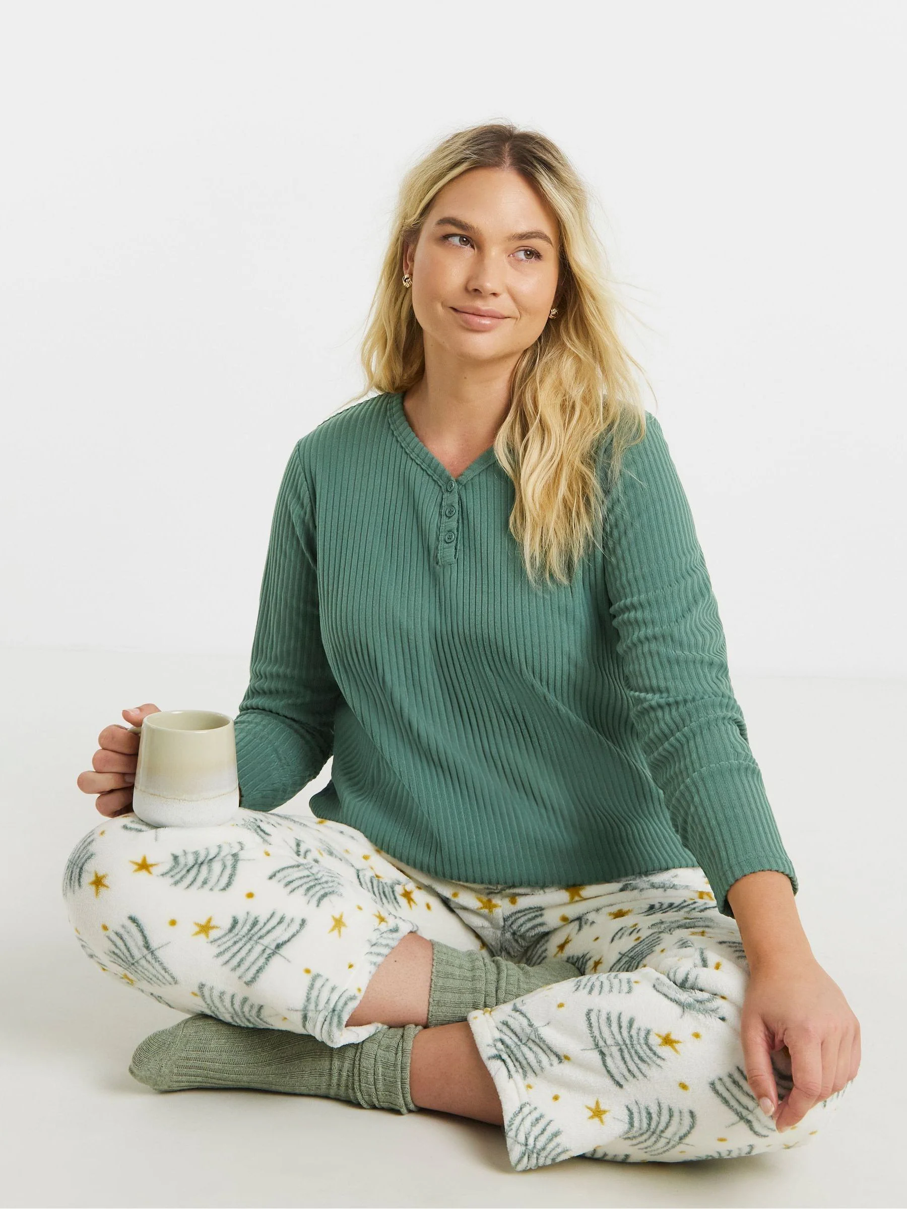 Simply Be Pretty Secrets Fleece Henley Pyjamas Set