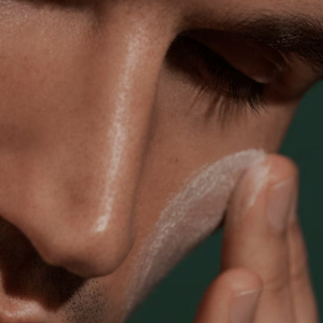 Le Lait Nettoyant Apaisant LA MER