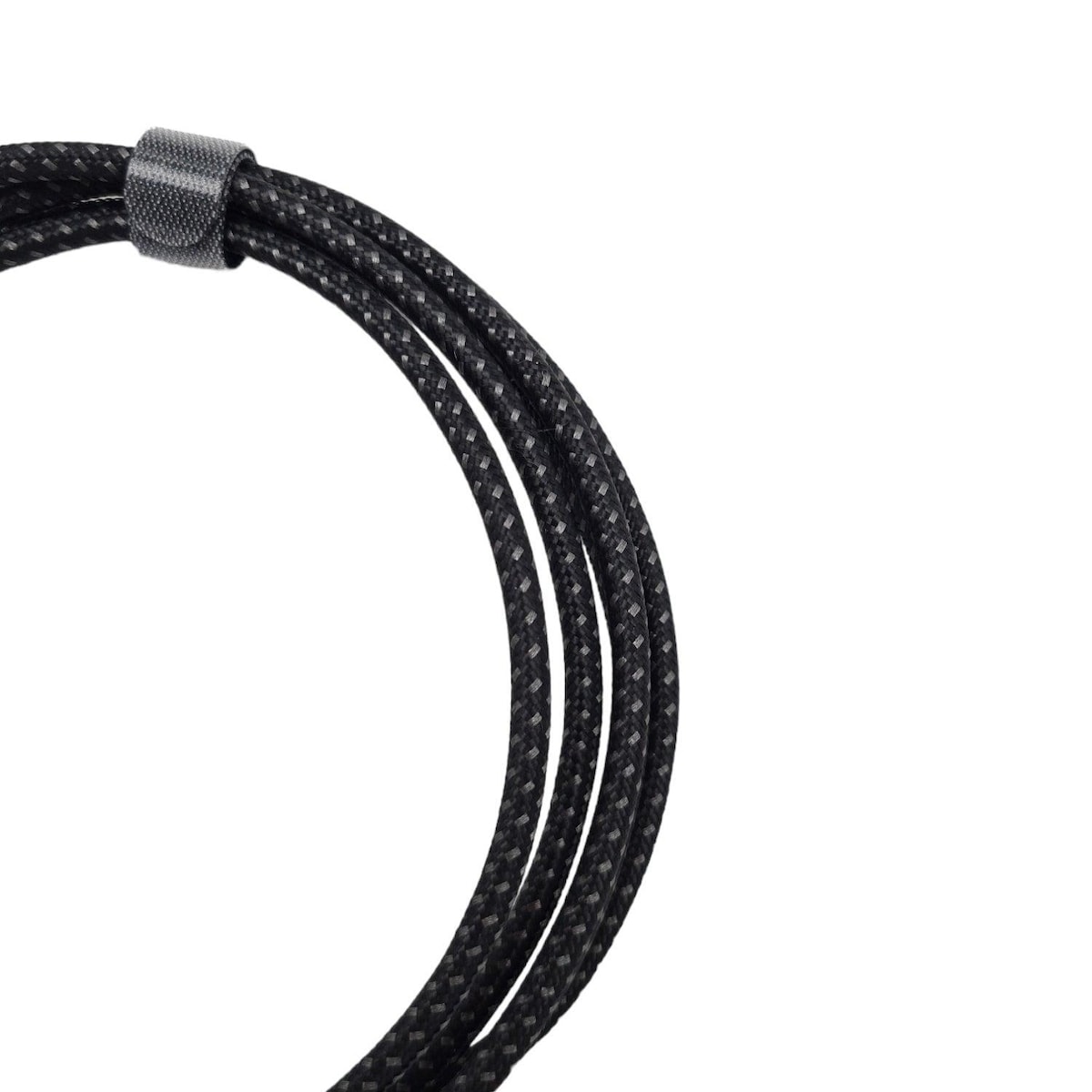 NÖRDIC 1,5 m USB4 USB-C til C nylonflettet kabel PD3.1 med 240W rask lading 40G 8K60Hz 4K120Hz 5K60Hz 2x4K60Hz med Emarker kompatibel med TB4&3