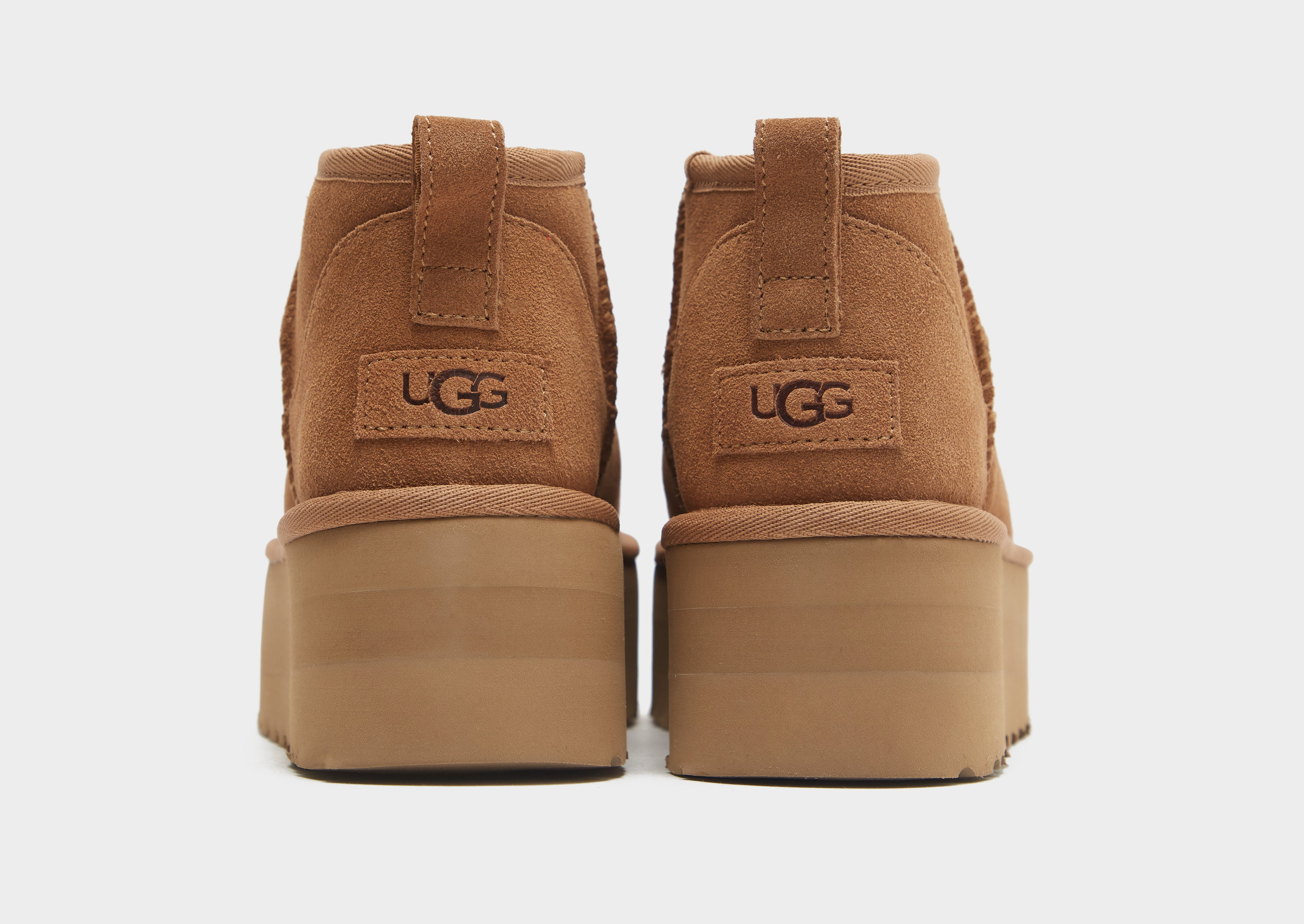 UGG Classic Ultra Mini Platform Boots Femme