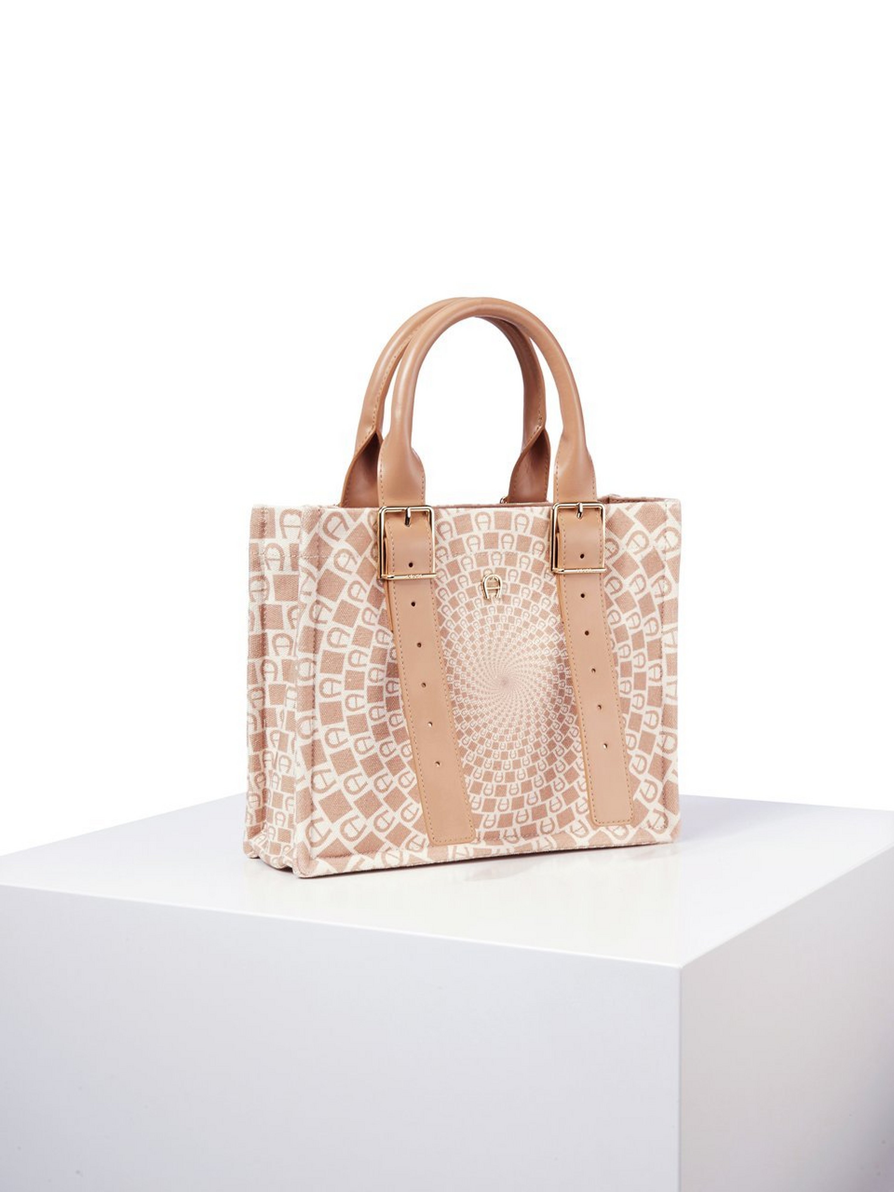 Handtasche