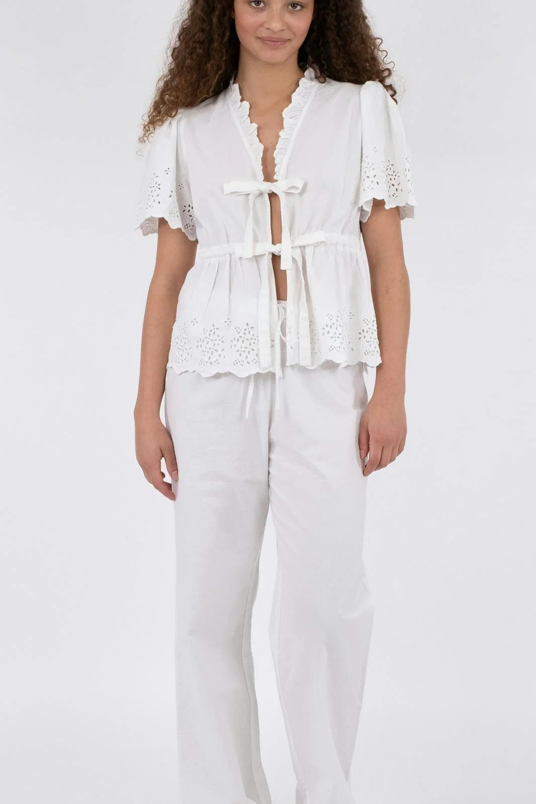Neo Noir William Embroidery Pants