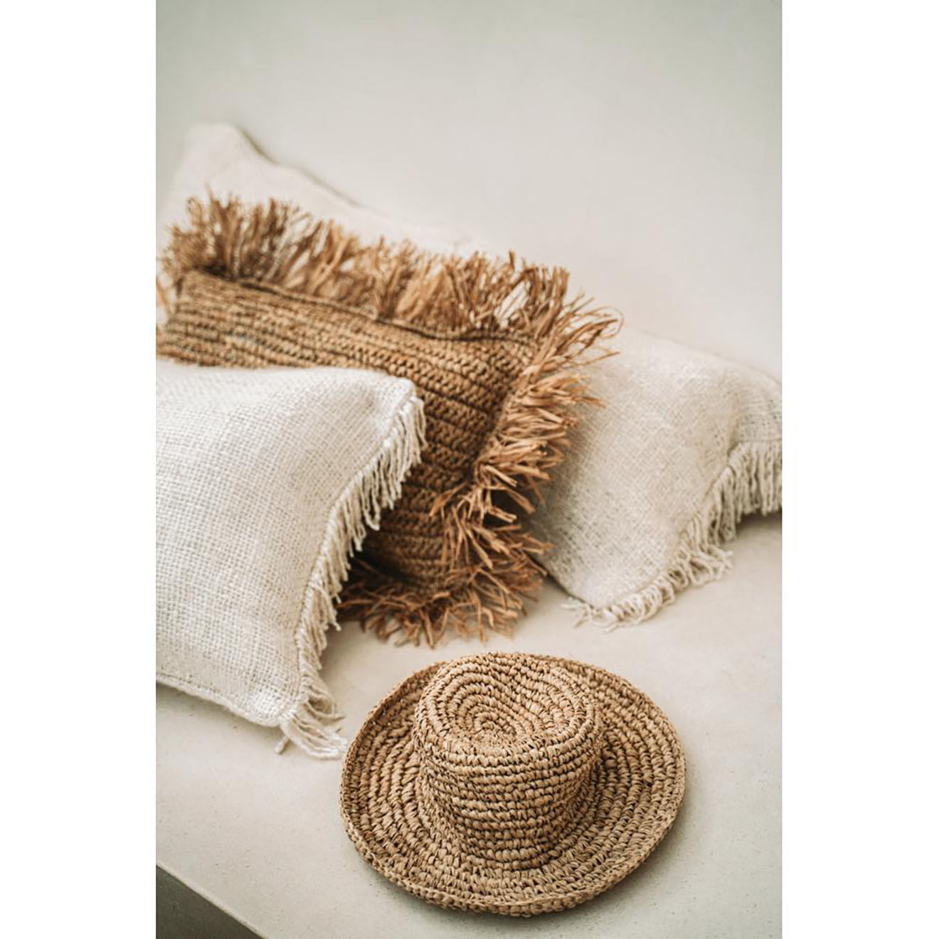 Bazar Bizar Housse de coussin Oh My Gee crème - 35x100 cm