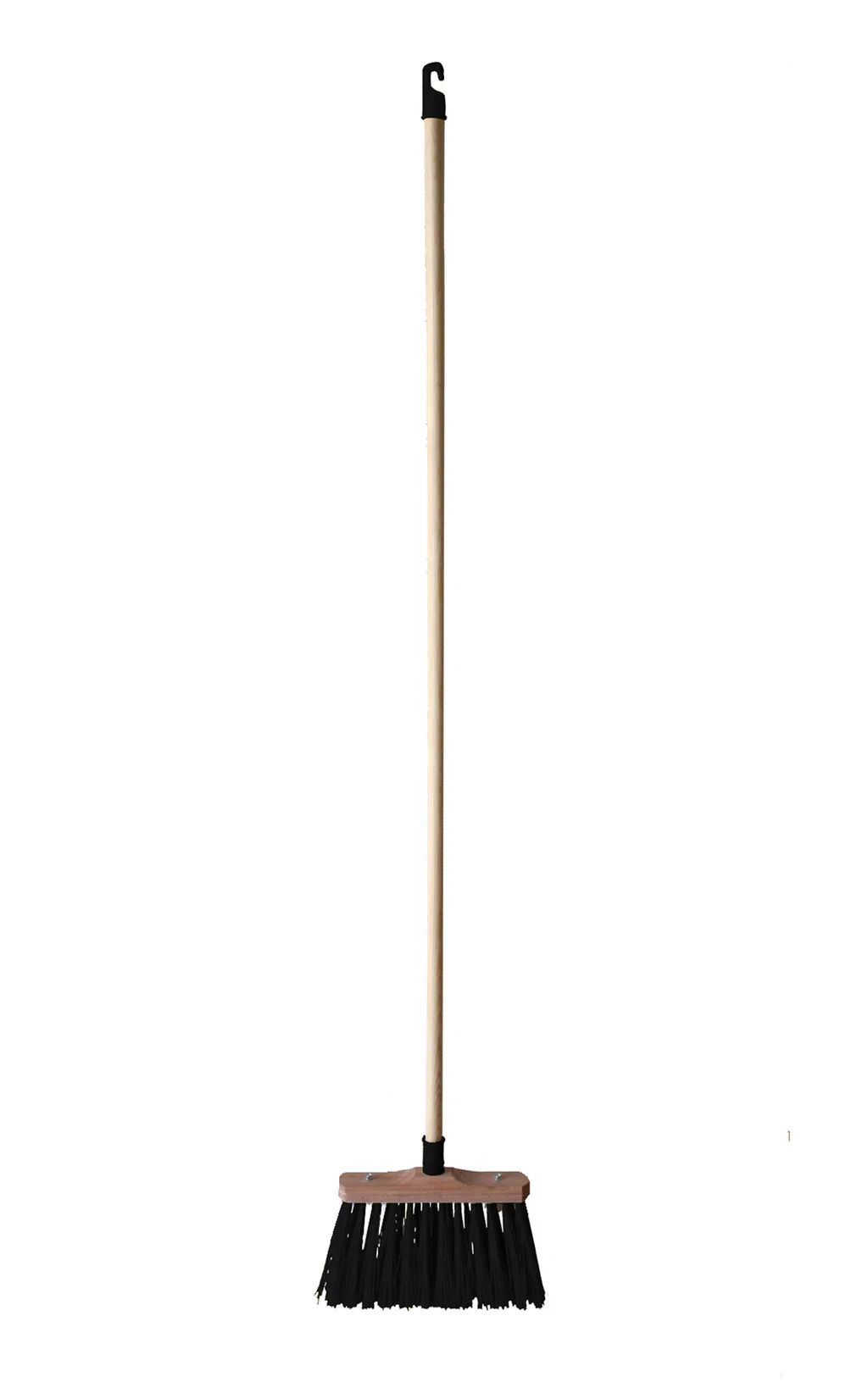 Nyby Kost med skaft Lengde 150 cm