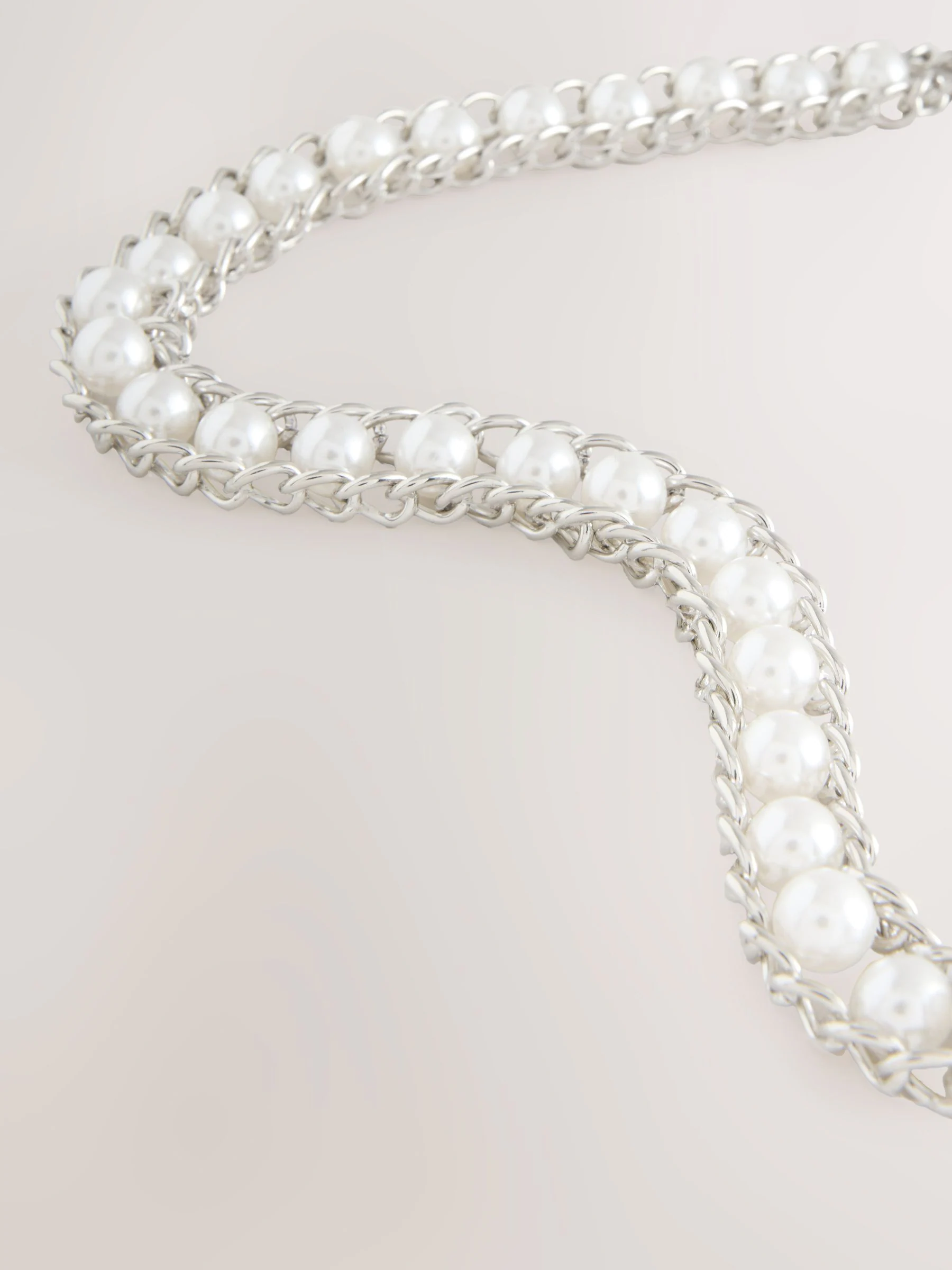 Silver Tone Pearl Bead - Kettingriem