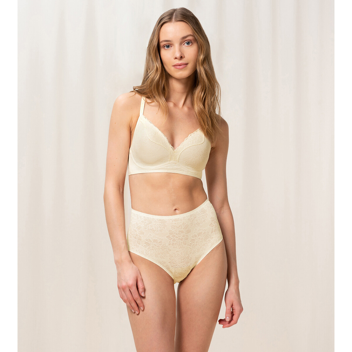 TRIUMPH<br>Maxi slip Fit Smart