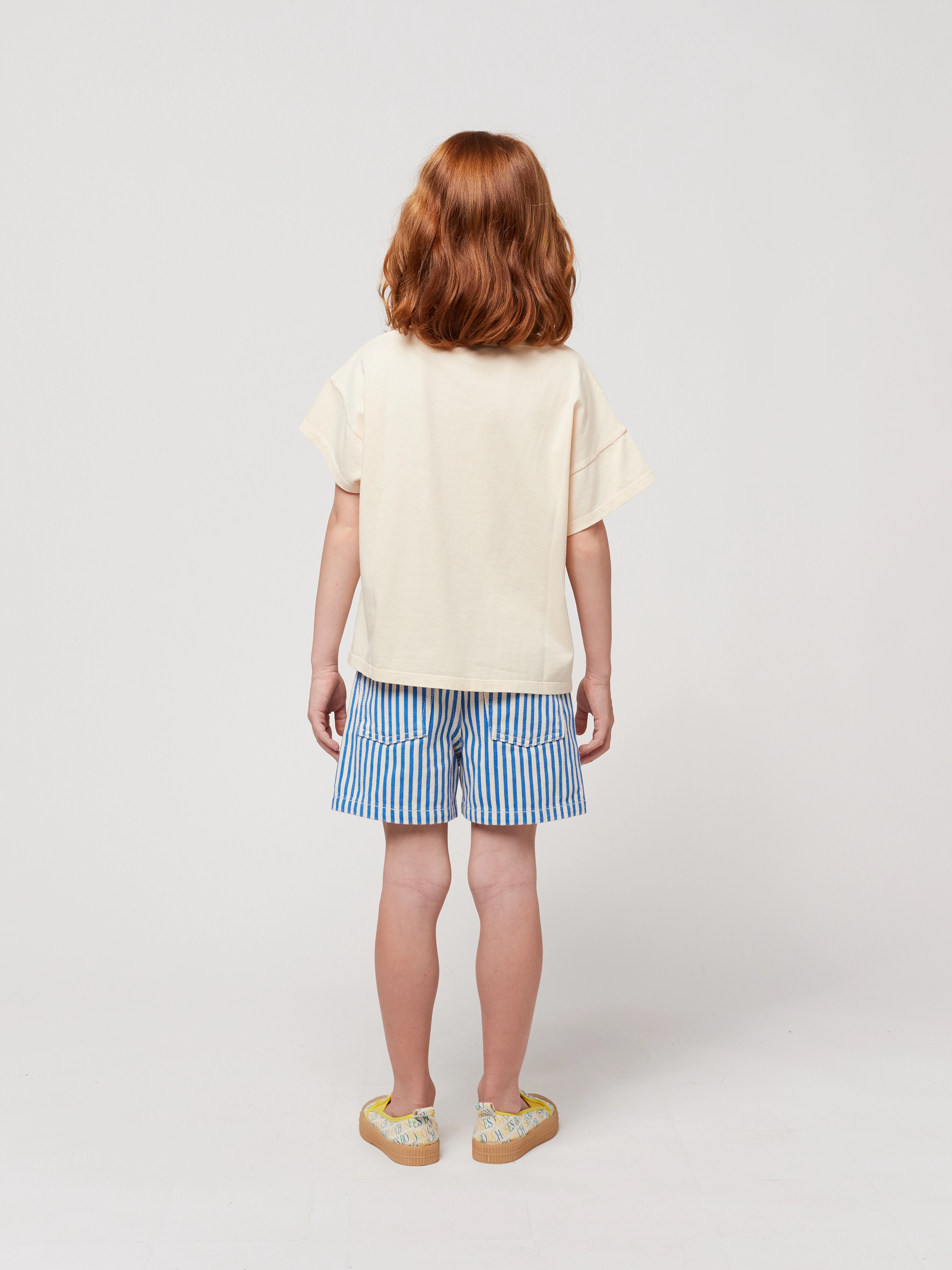 T-Shirt PLAY THE DRUM in offwhite